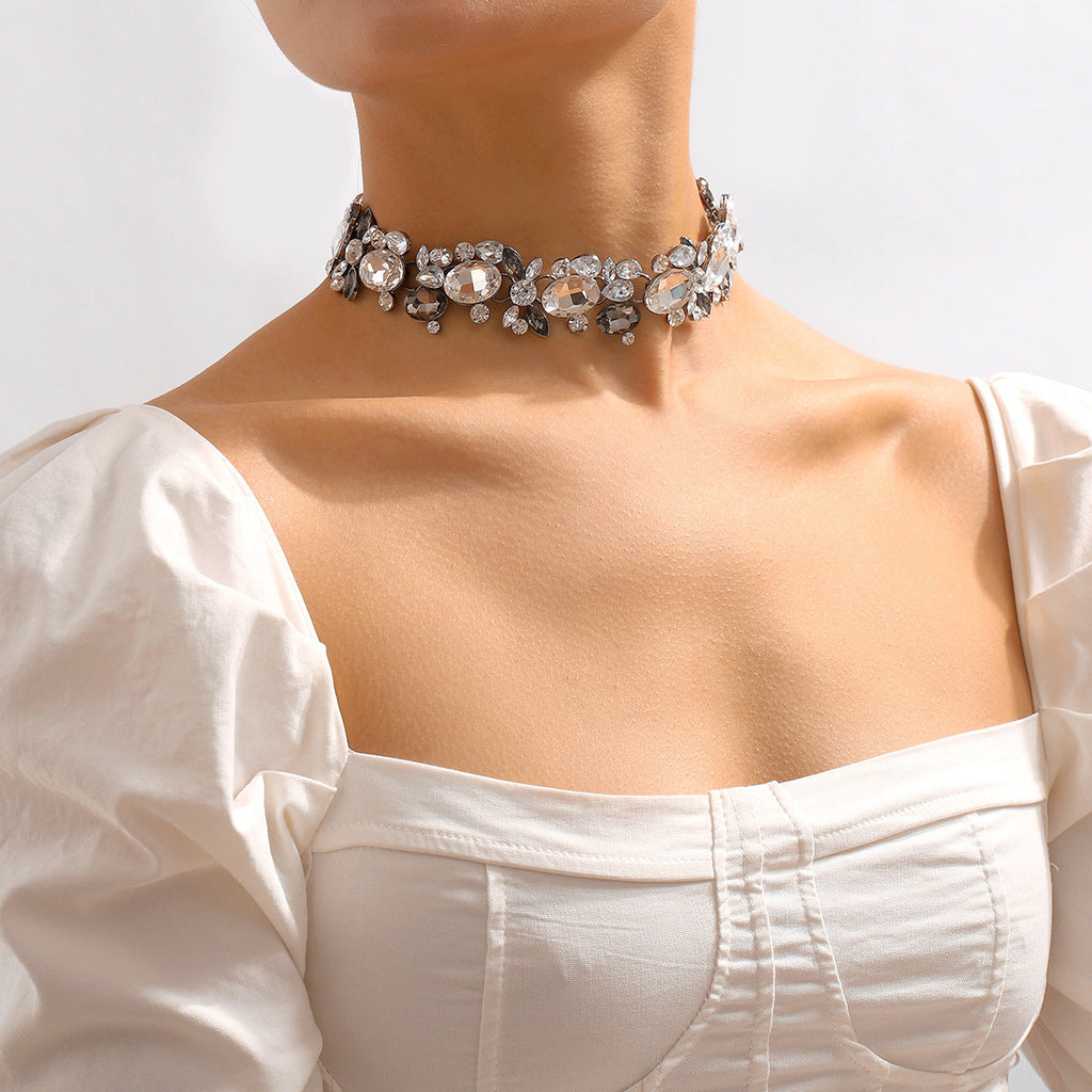 Temperamental Minority Imitation Diamond Popular Necklace Light Luxury Heavy Industry Alloy Clavicle Chain