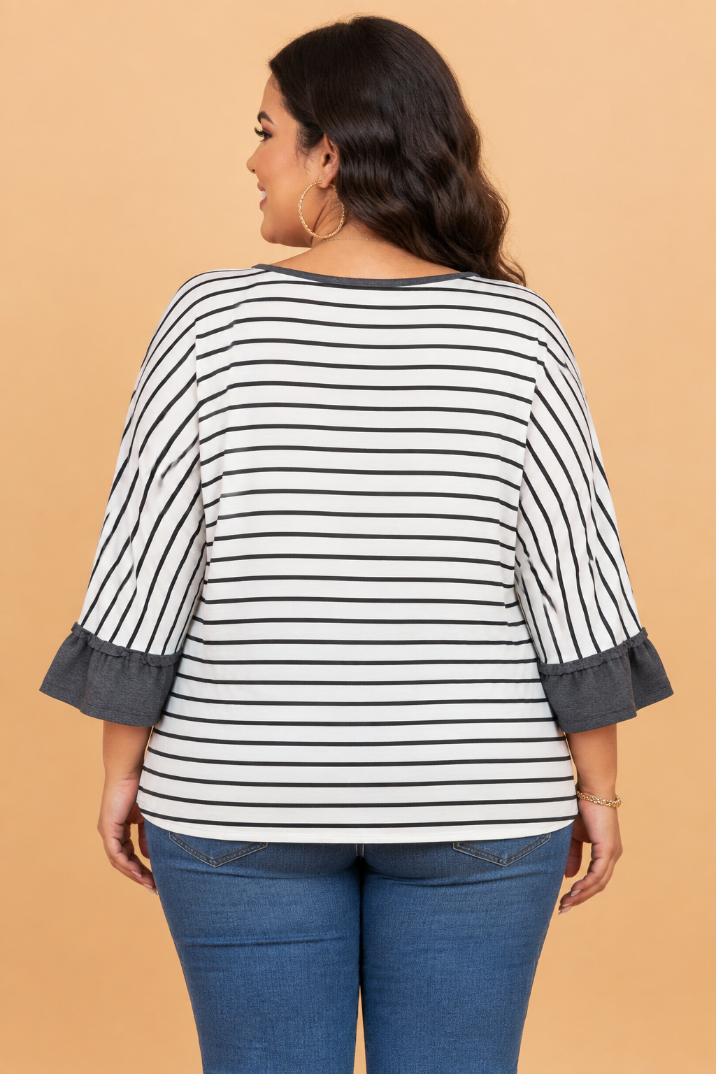 Plus Size Stripe Ruffle 3/4 Sleeve V-Neck Top