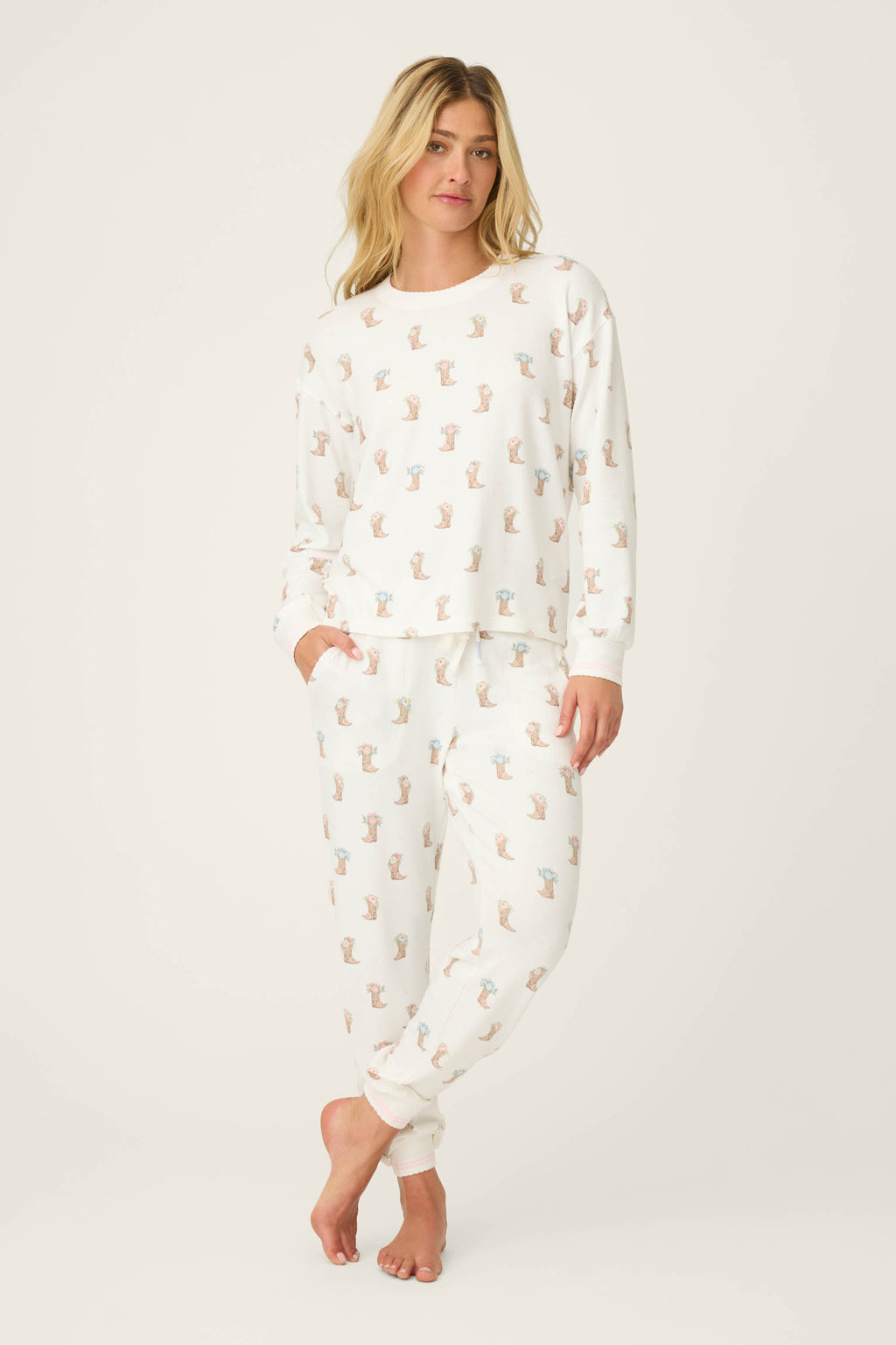 Western Blooms Boot Bouquet Lounge Set