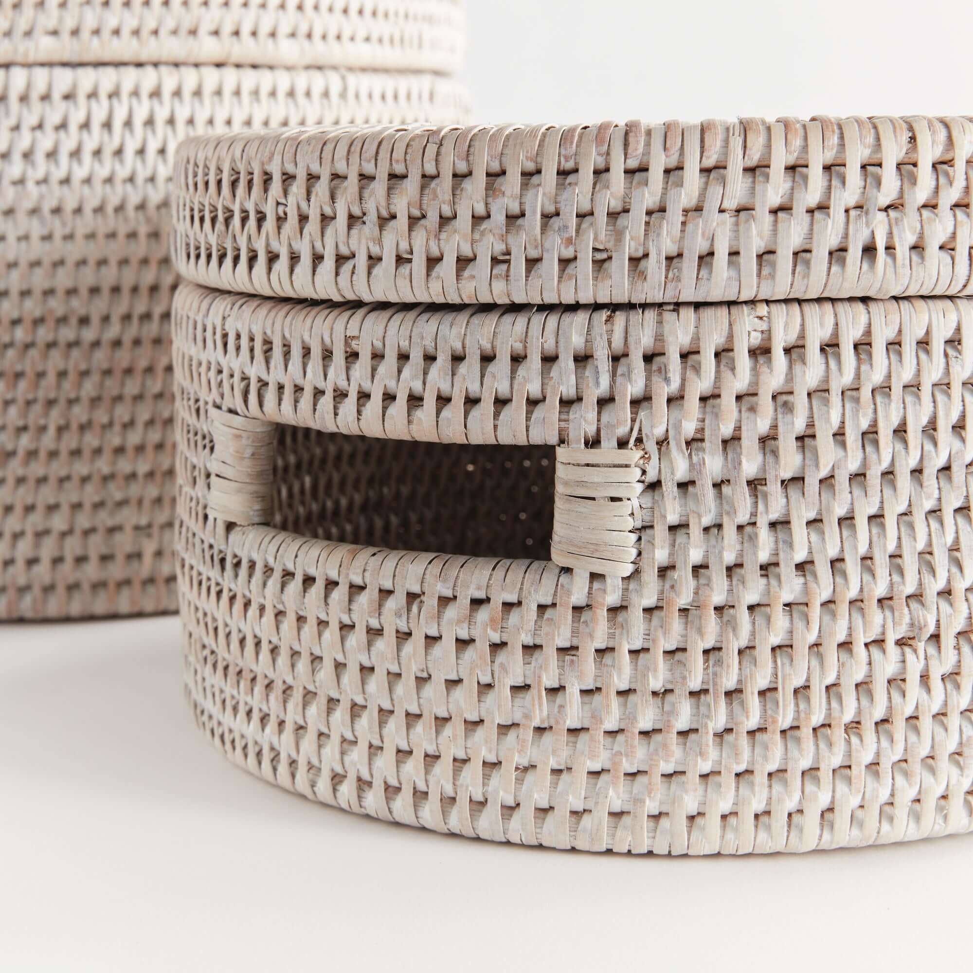 Round Rattan Storage Baskets with Lids (Set of 2)