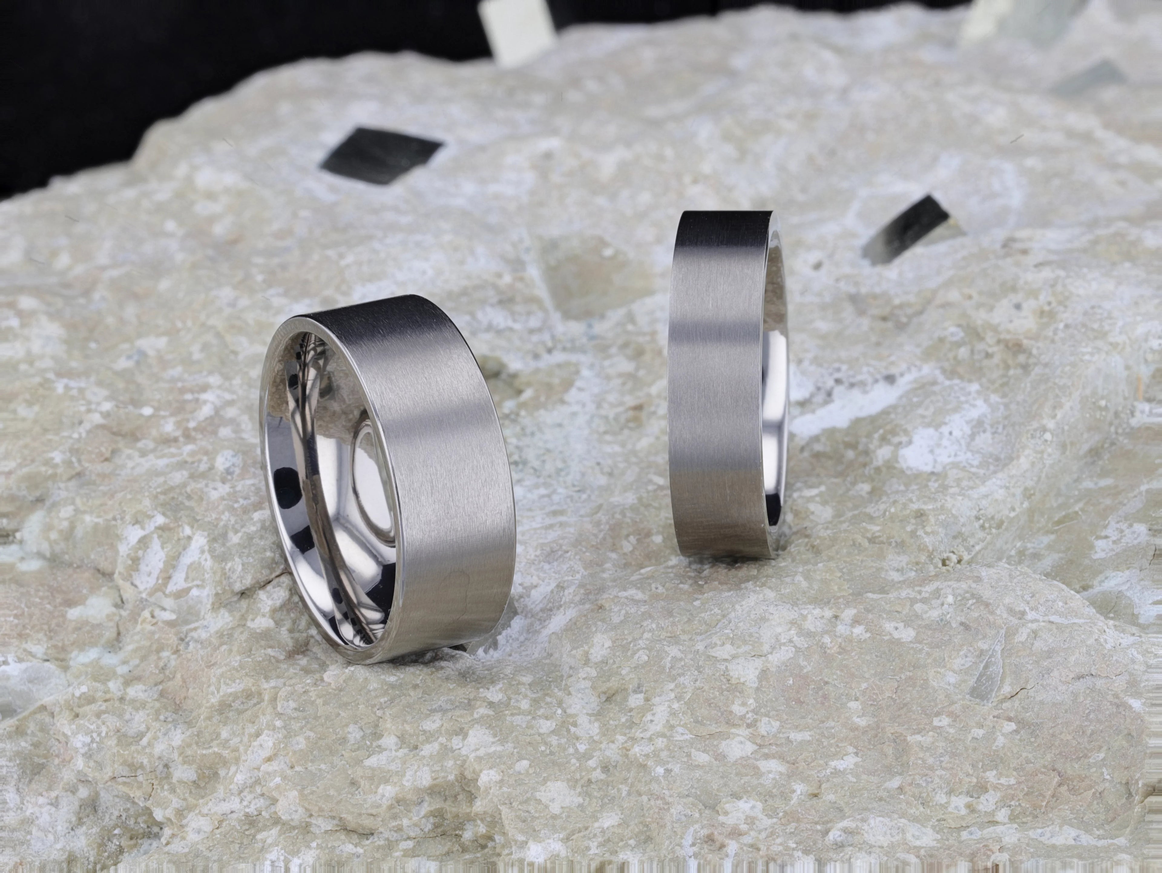 SOLAR Flat Profile Brushed Finish Men’s Titanium Wedding Band – 6mm & 8mm