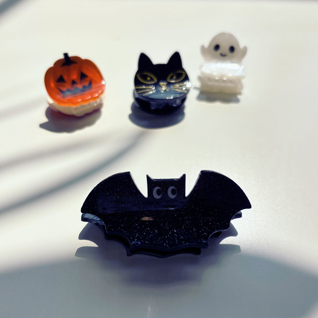 Set of 4 Velvet Claws Mini Spooky Hair Claws | Hair Claw Clip in Giftable Pouch