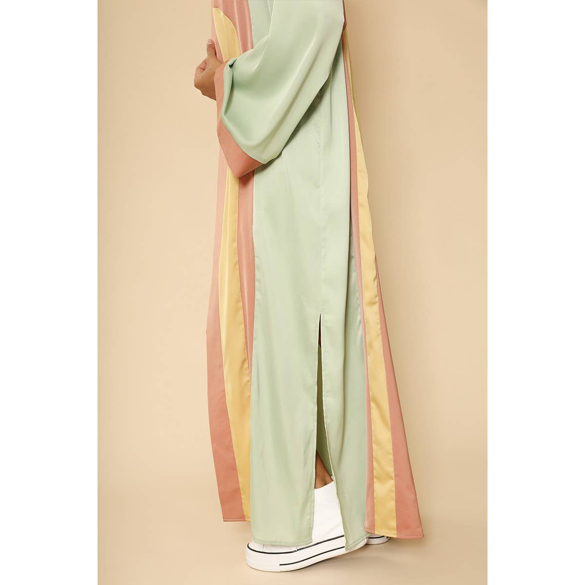 [Size L Remaining] Retro Arch Kimono Big Long Textured Satin Duster [Size L Remaining]