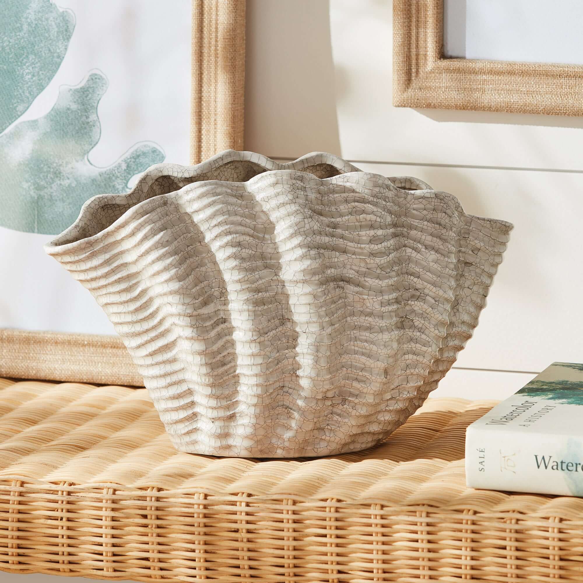 Vintage Coastal Ceramic Shell Vase