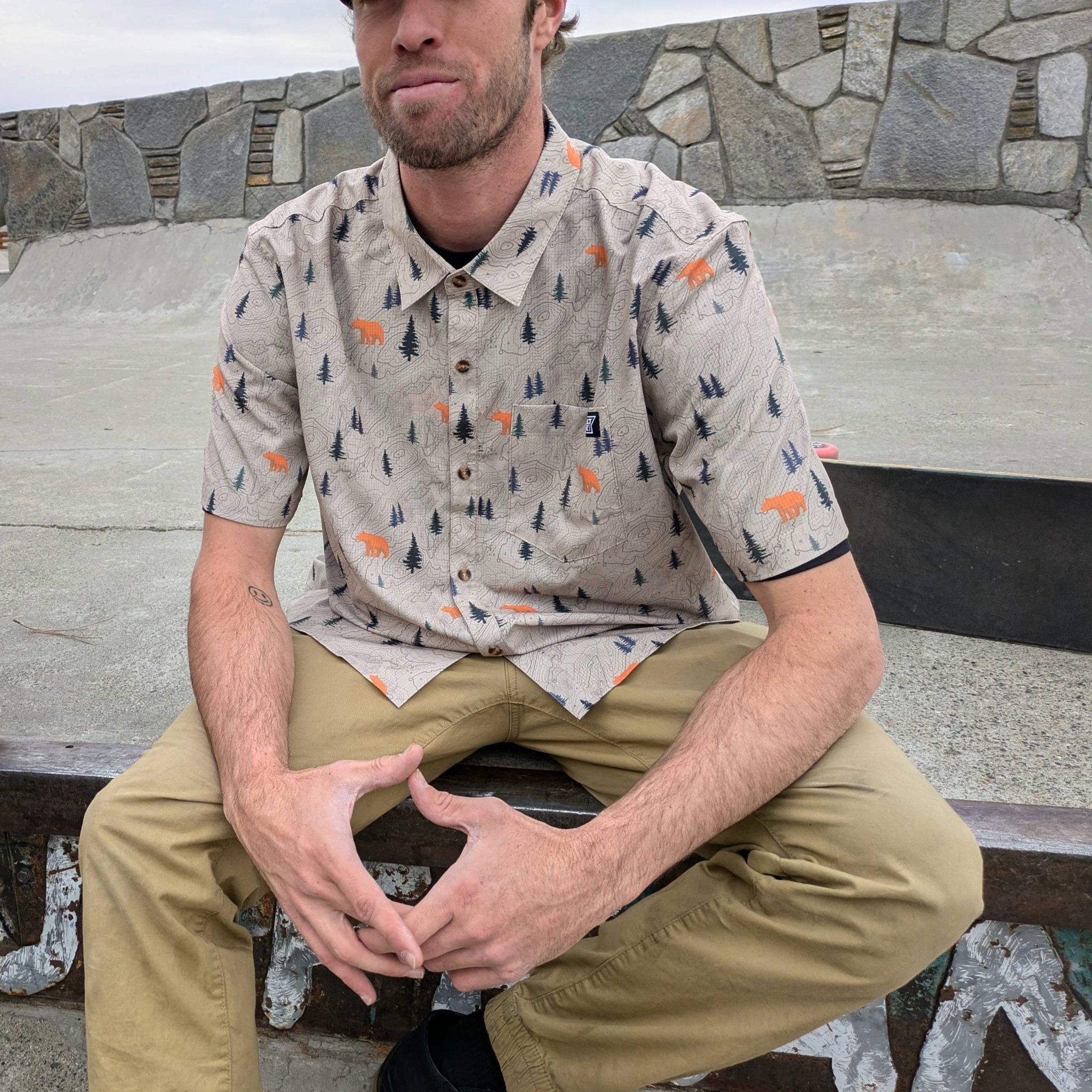 Langley Tech Button Up Shirt - Khaki/Bear