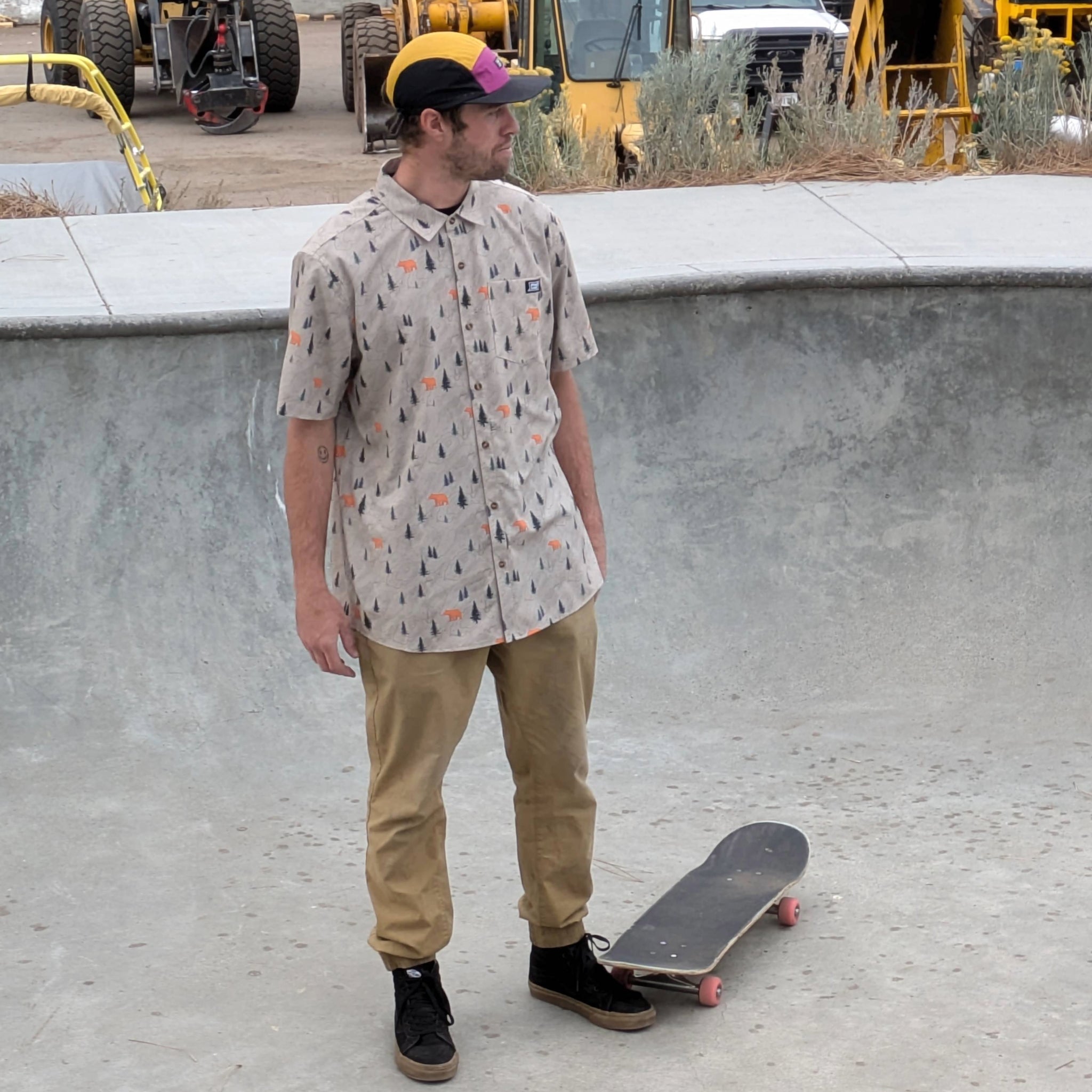 Langley Tech Button Up Shirt - Khaki/Bear