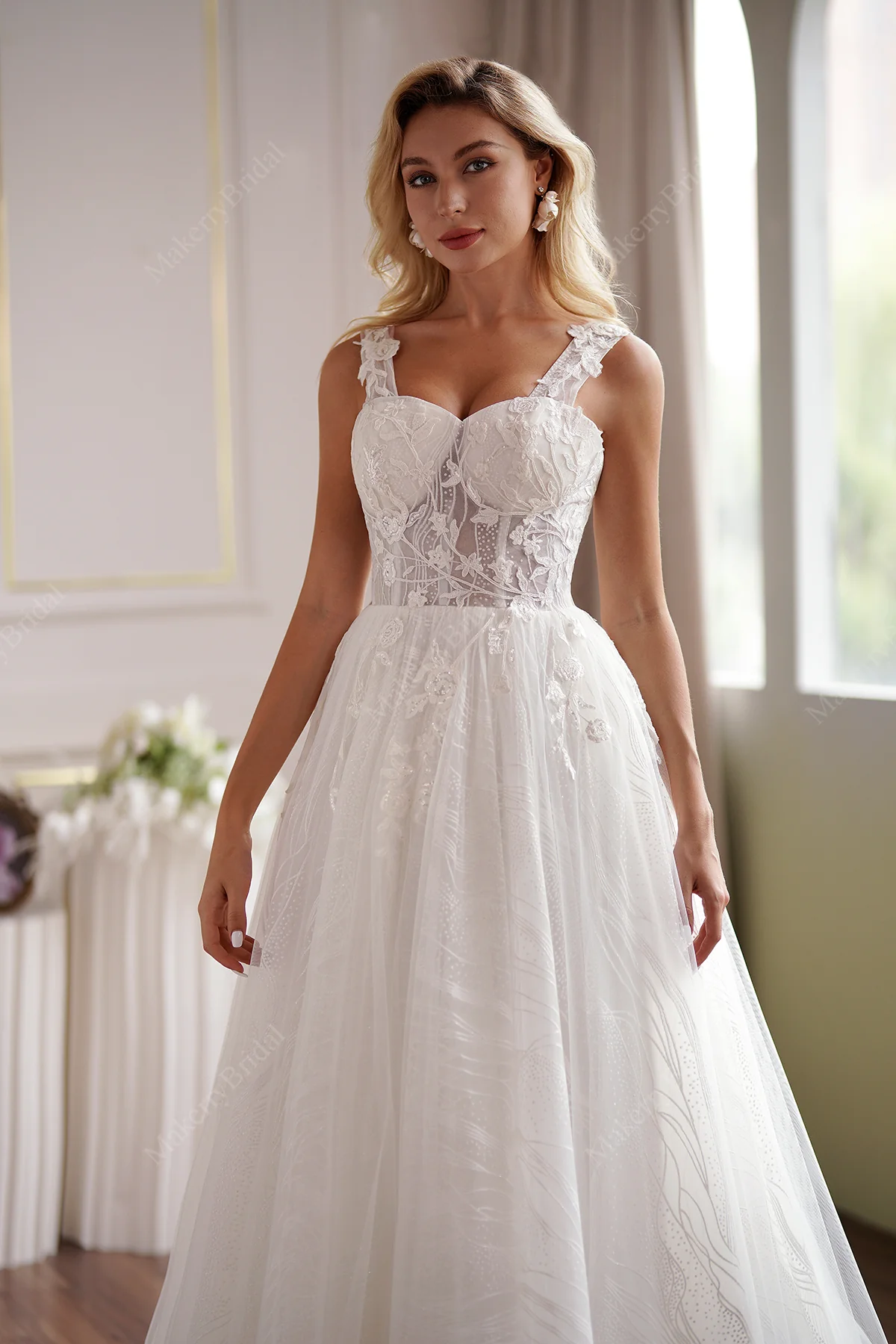 Romantic A-Line Lace Champagne Off-Shoulder Bridal Dress-Size 4-image-2