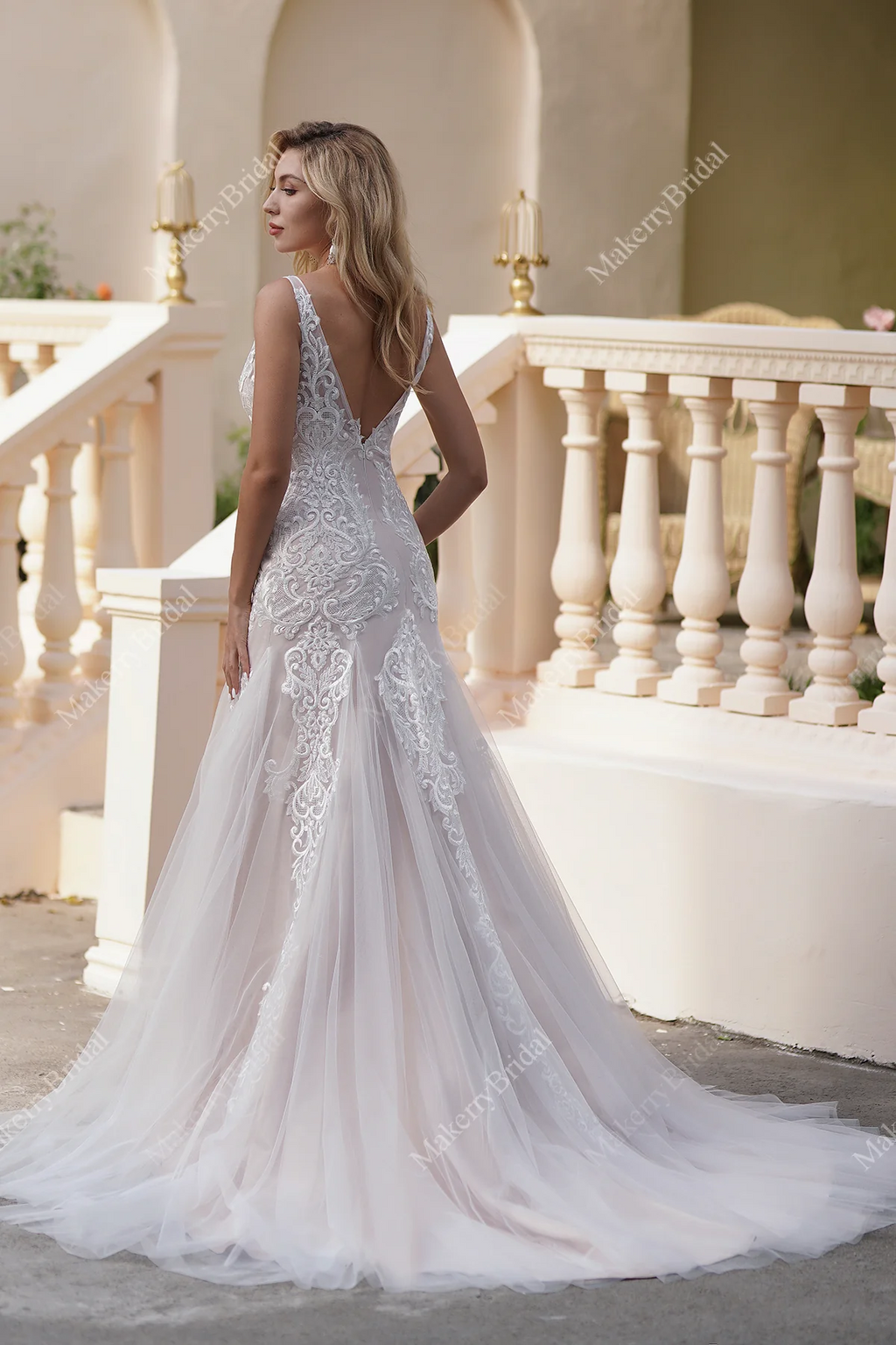 Scalloped Pink Nude Lace V-neck Godet Mermaid Bridal Gown-Size 4-image-3