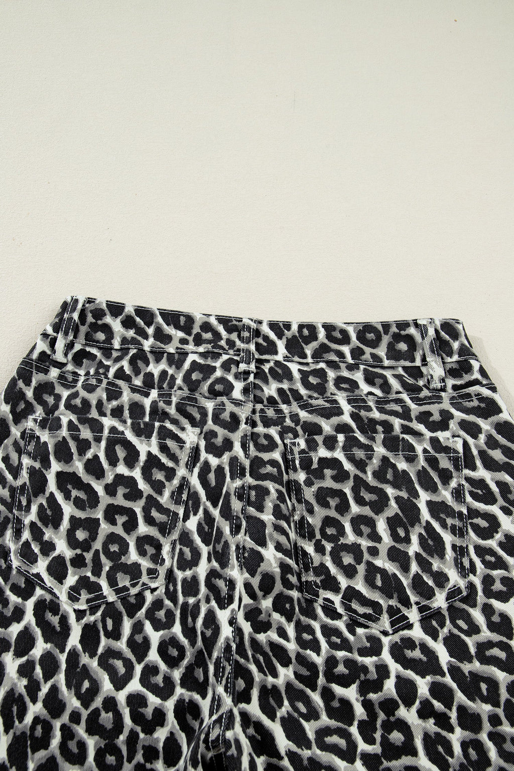 Leopard Barrel Jeans