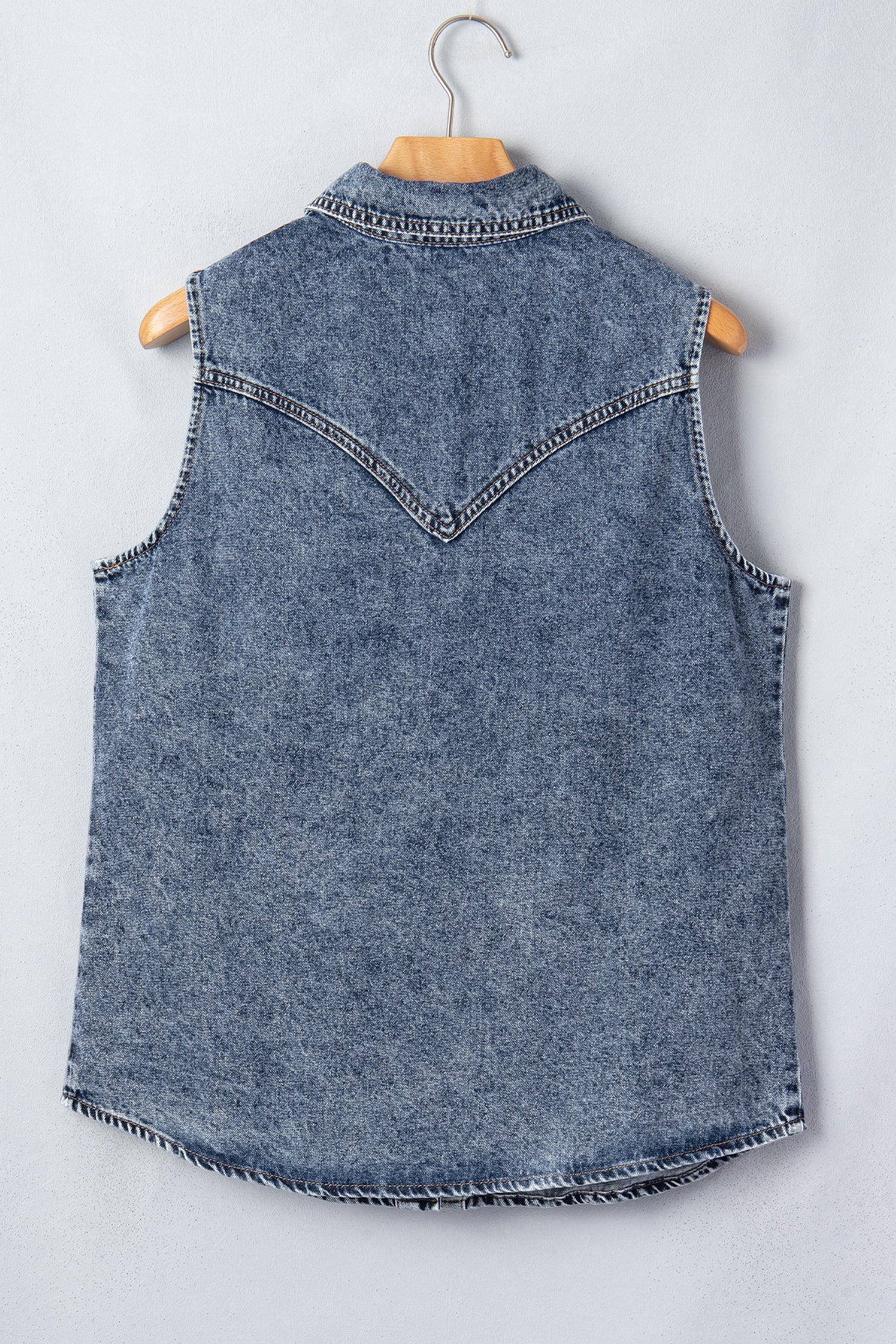 Western Solid Denim Buttoned Pocket Sleeveless Vest