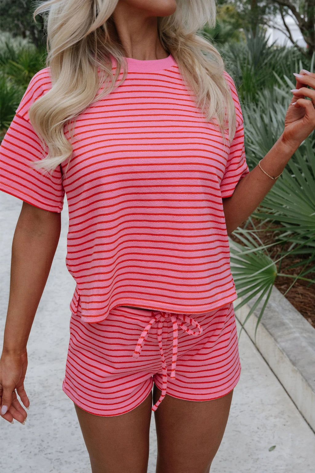 Stripe Side Split Tee & Drawstring Shorts Set