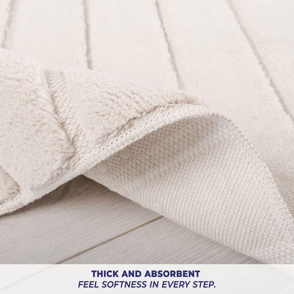 American Soft Linen Katiy Bath Rug – 21x34 Inches Non-Slip Premium Cotton Comfort - Bath Mats for Bathroom