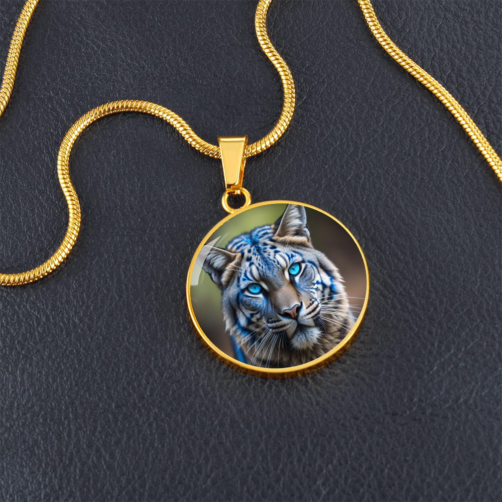 Blue Eyed Wildcat Round Graphic Luxury Necklace