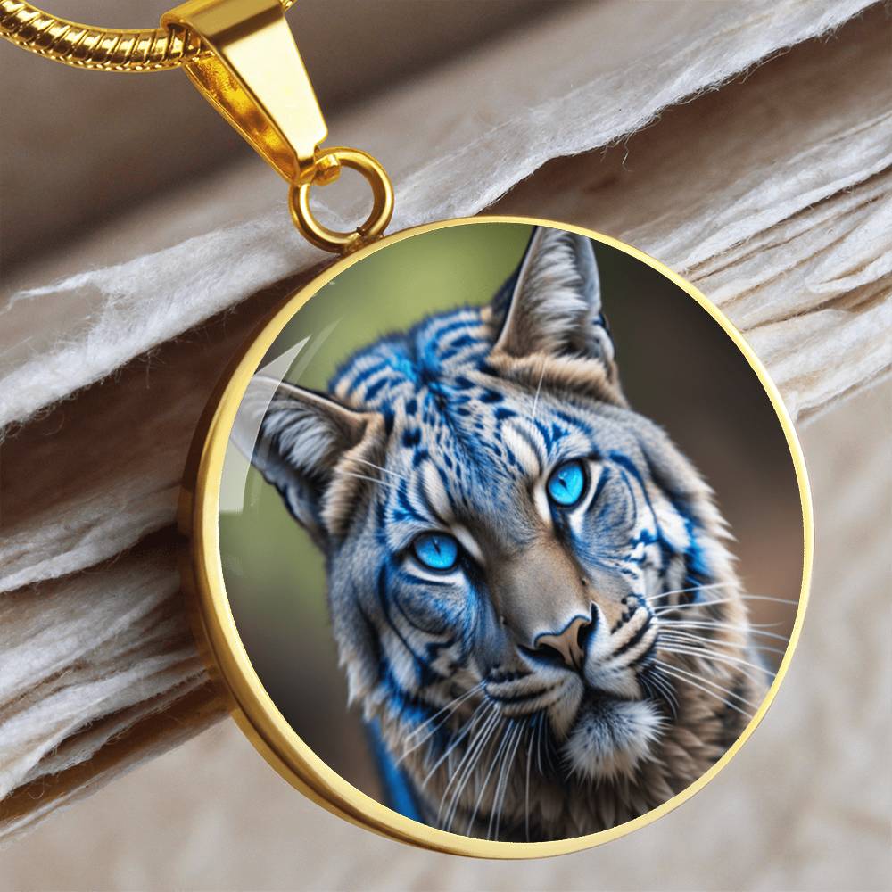 Blue Eyed Wildcat Round Graphic Luxury Necklace