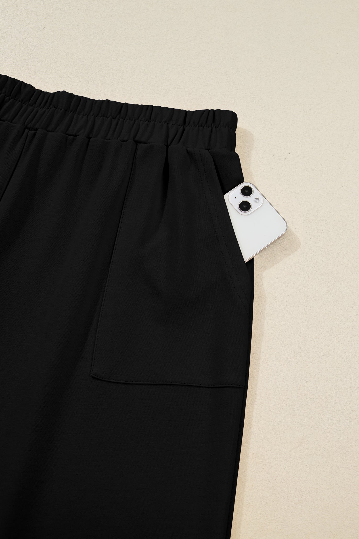 Plus Size Elastic Waist Asymmetrical Hem Capris