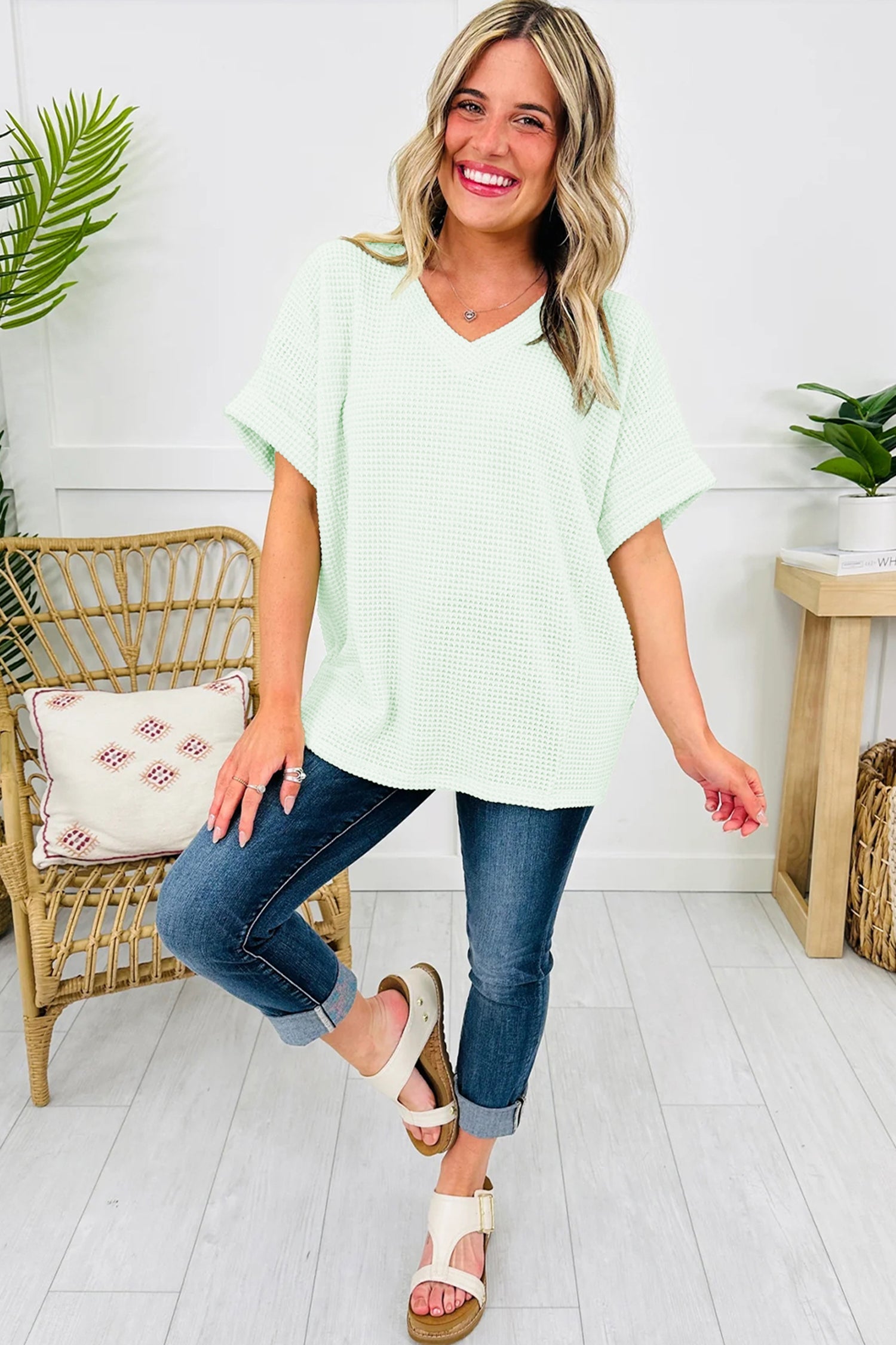Solid Waffle Knit V-Neck Short Sleeve Top