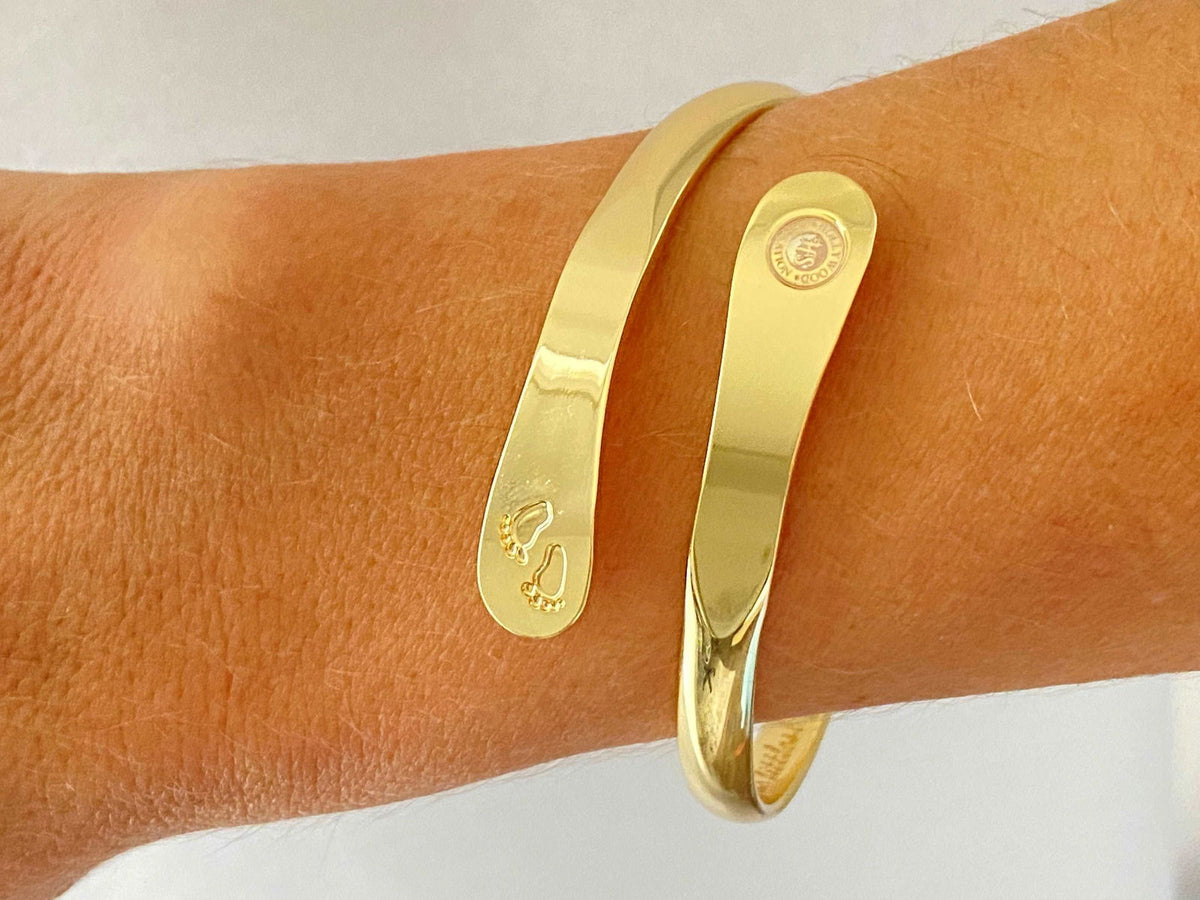 Baby Bracelets, Footprint Bracelets, Engraved Bracelets The littlest feet makes the biggest footprint in your heart- Footprint (Baby)