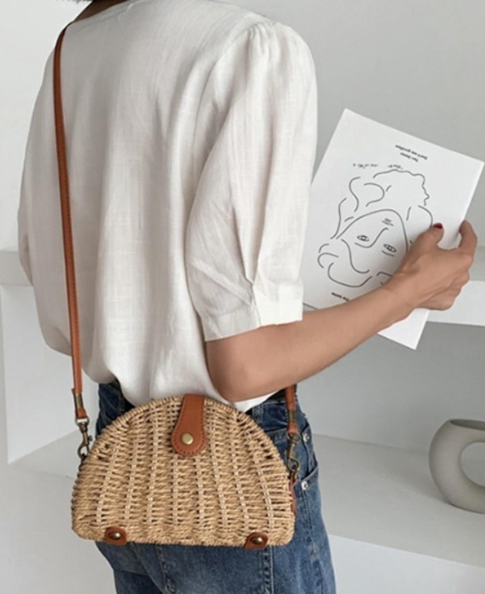 Oval Straw Crossbody Bag