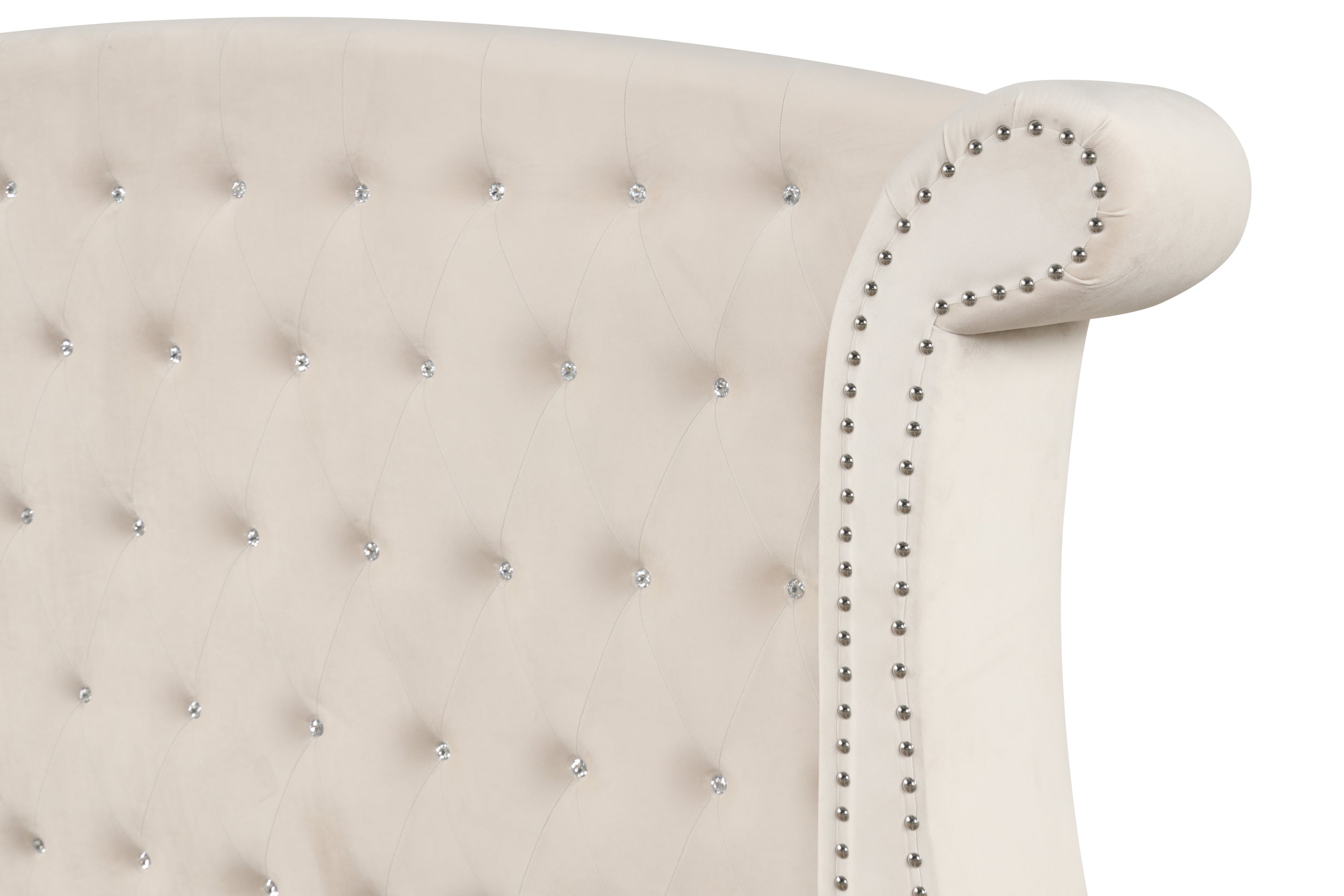 SOPHIA Crystal Tufted Full 5 Pc Bed Made with Wood in Cream (NJ INVENTORY)