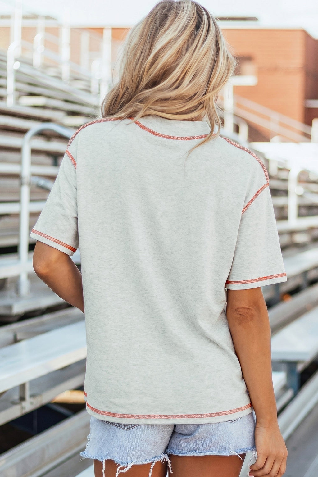 Reversible Contrast Stitching Mock Neck T-Shirt