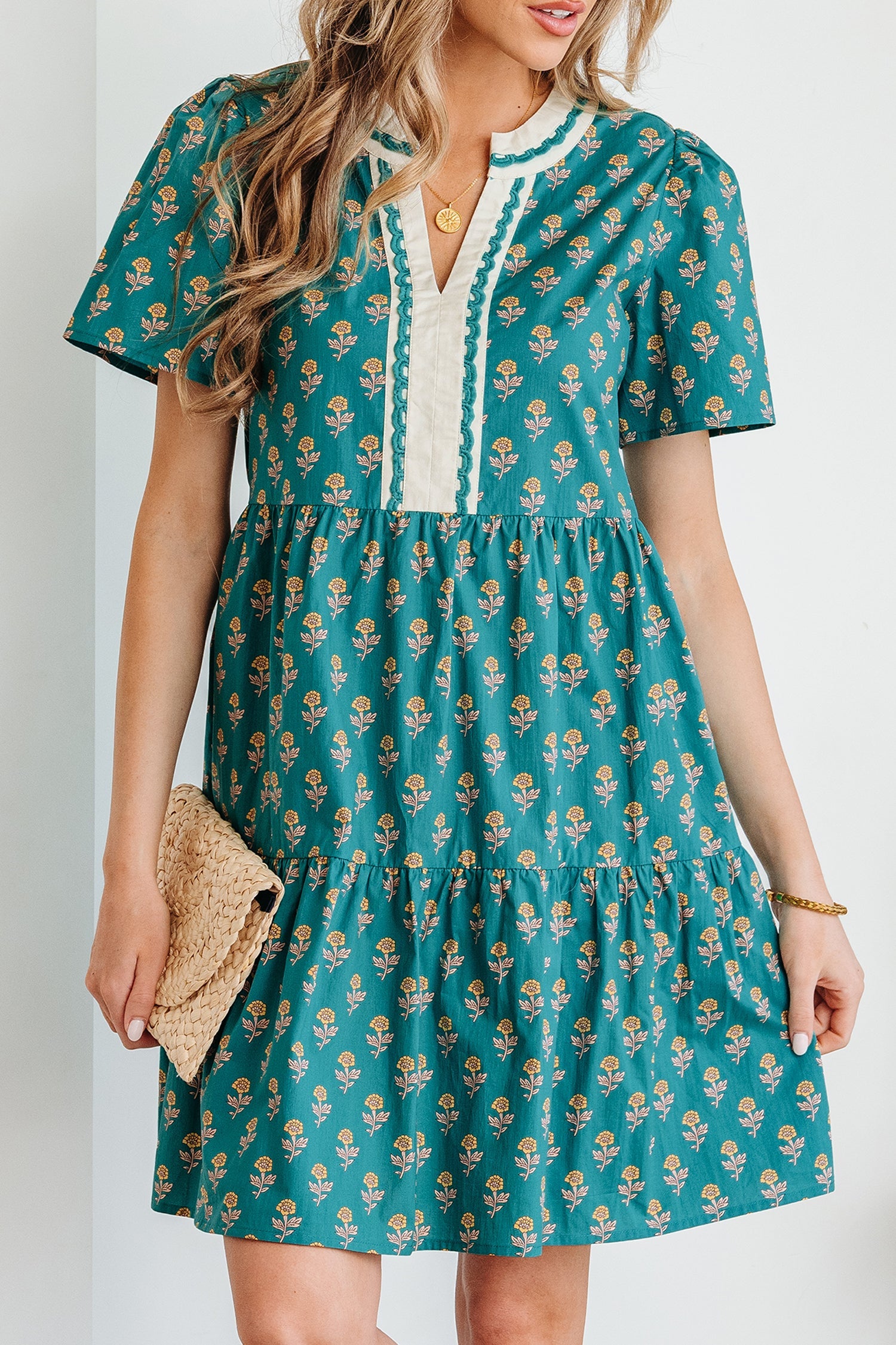 Floral Contrast Trim V-Neck Short Sleeve Dress