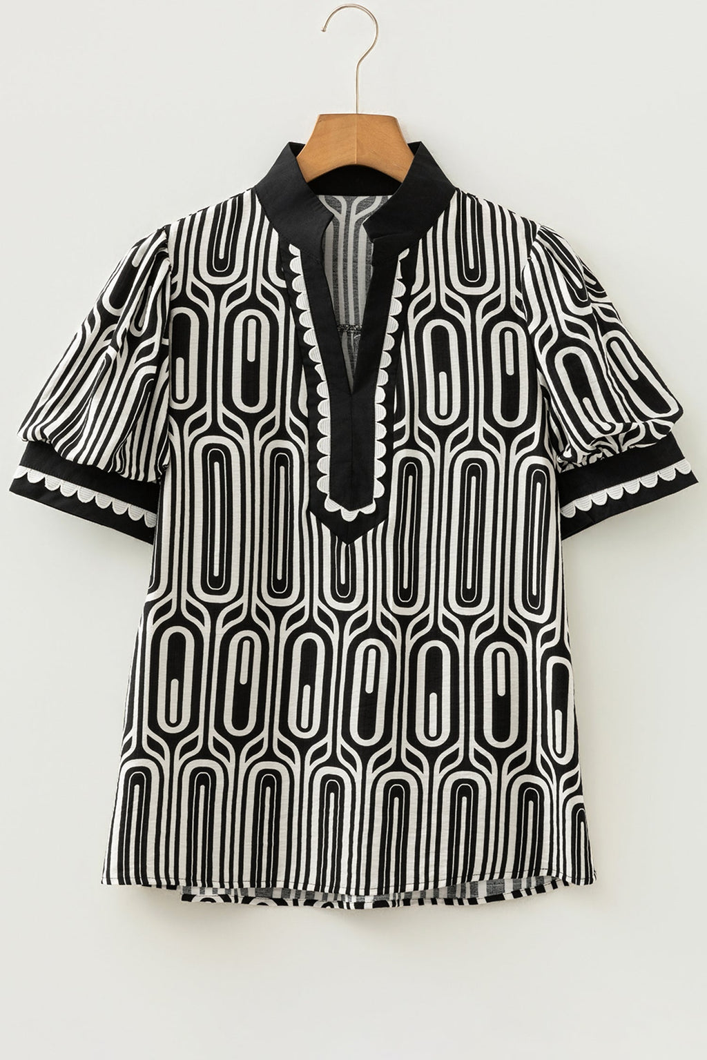 Geometric Scallop Trim Patchwork Puff Sleeve Blouse