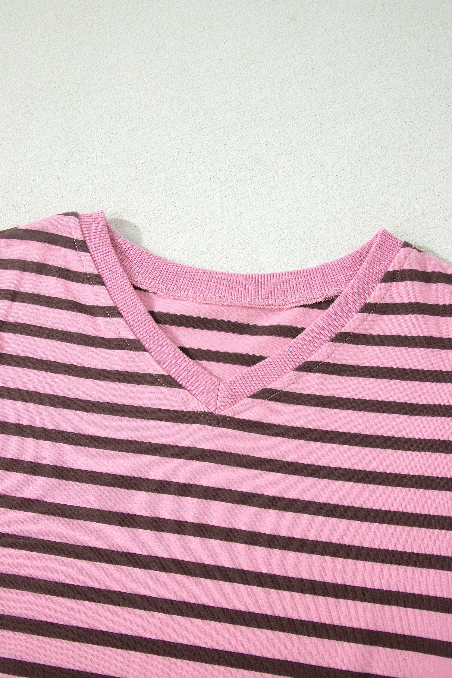 Stripe Ribbed Trim V-Neck Puff Sleeve Top