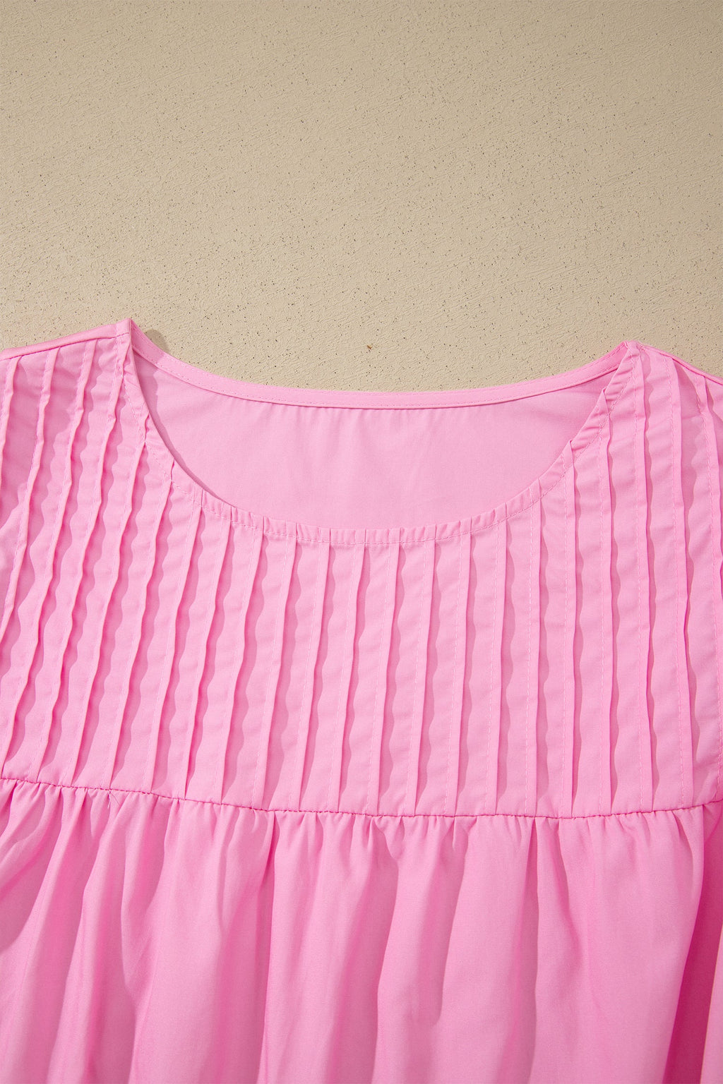 Solid Lace Flutter Sleeve Pleated Blouse