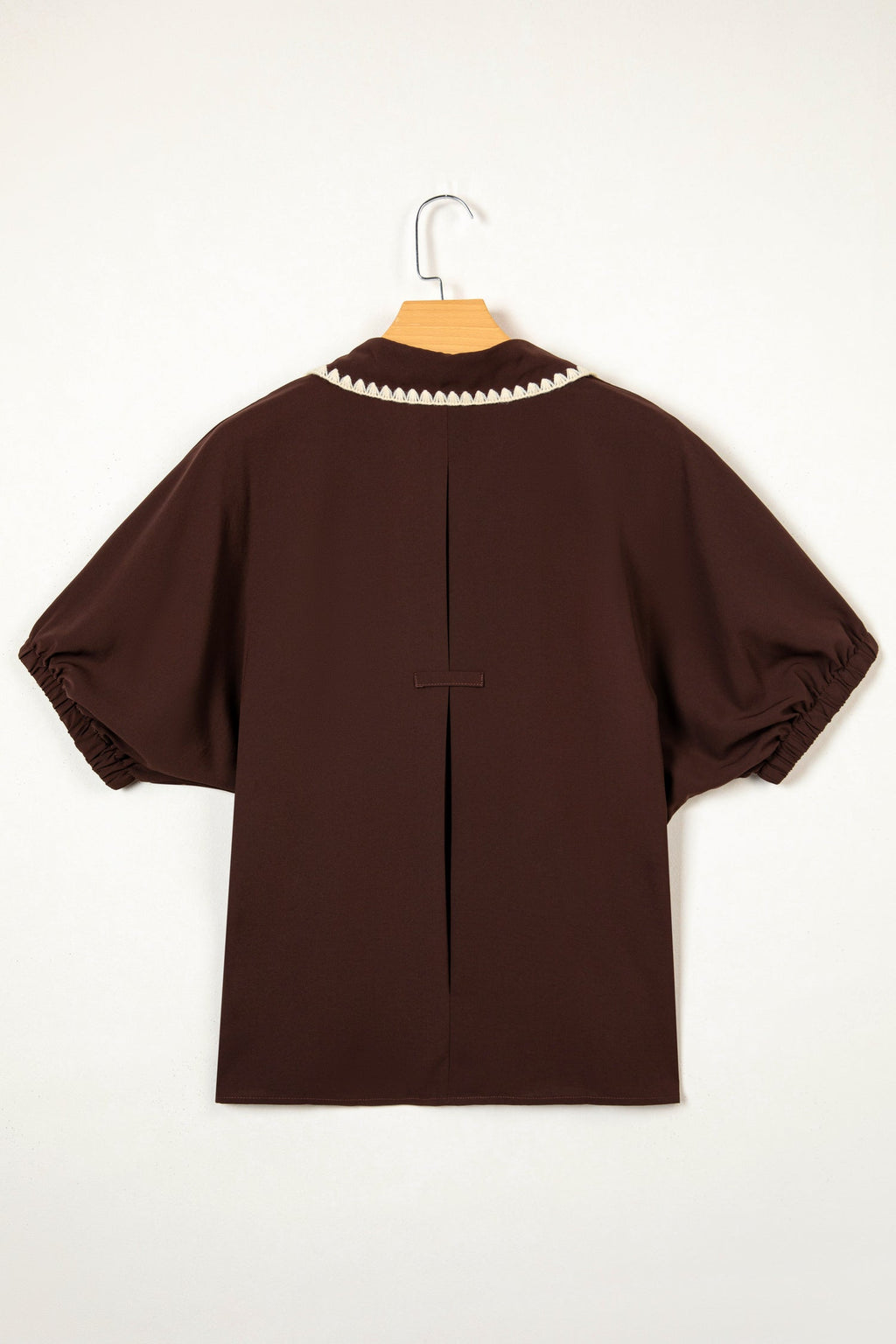 Contrast Trim Button V-Neck Short Sleeve Blouse