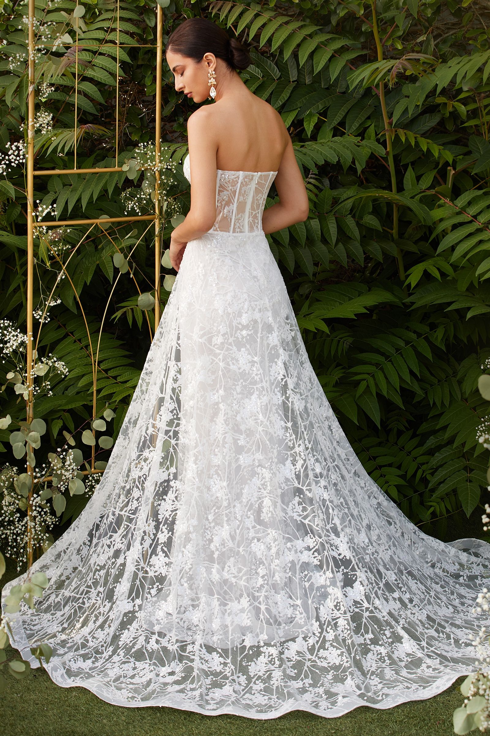 FITTED OVERSKIRT BRIDAL GOWN CDCB046W