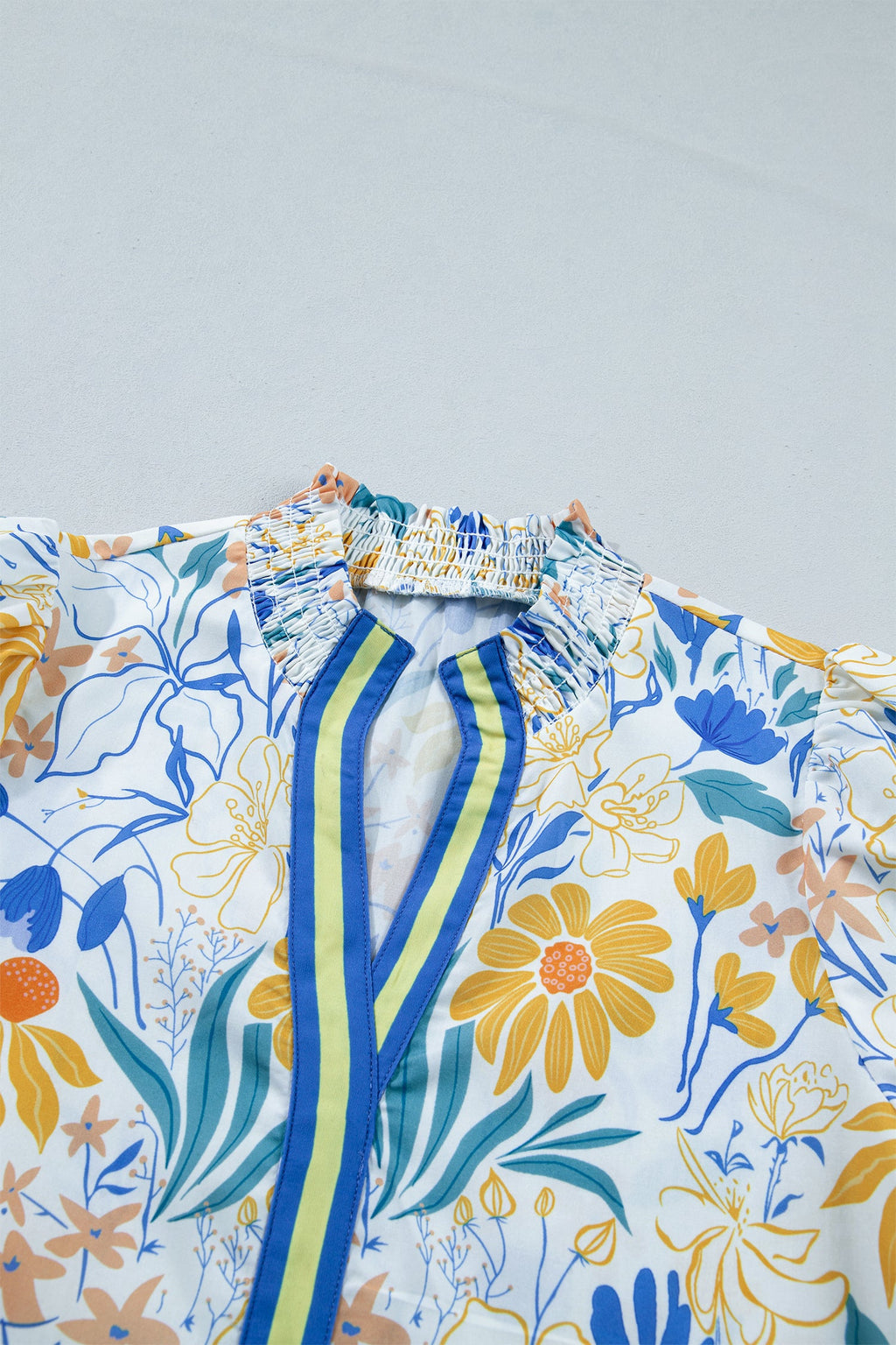 Floral Stripe Trim V-Neck Puff Sleeve Blouse