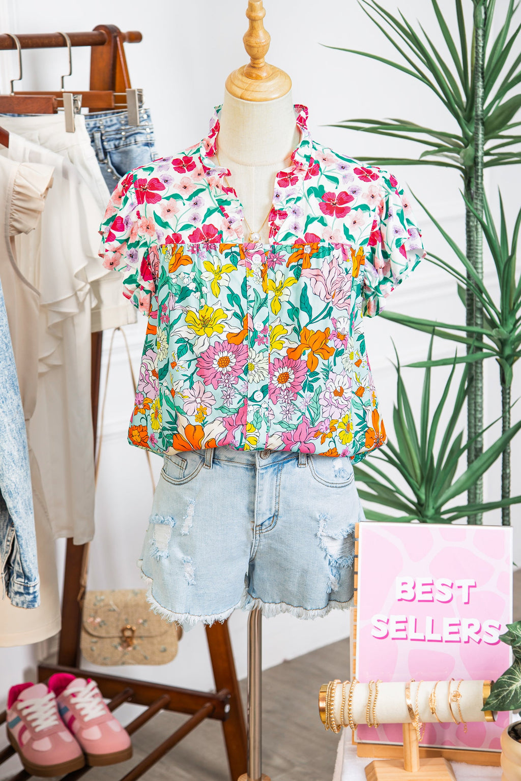 Floral Flutter Sleeve Split Neck Buttoned Blouse
