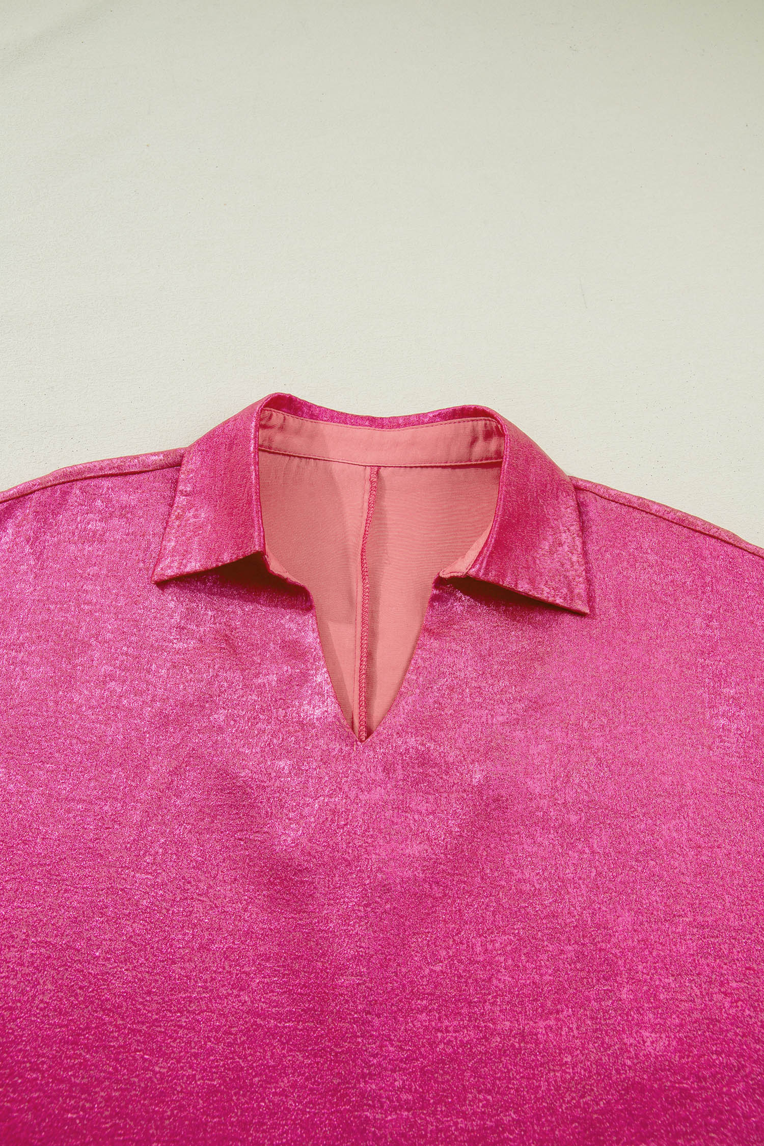 Metallic Collared V-Neck 3/4 Sleeve Top