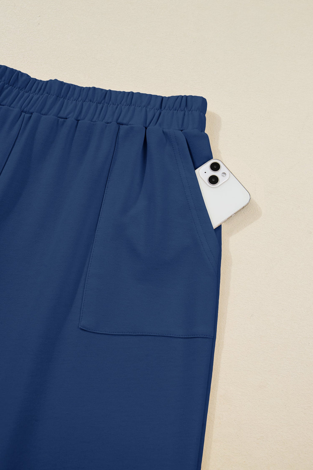 Plus Size Elastic Waist Asymmetrical Hem Capris
