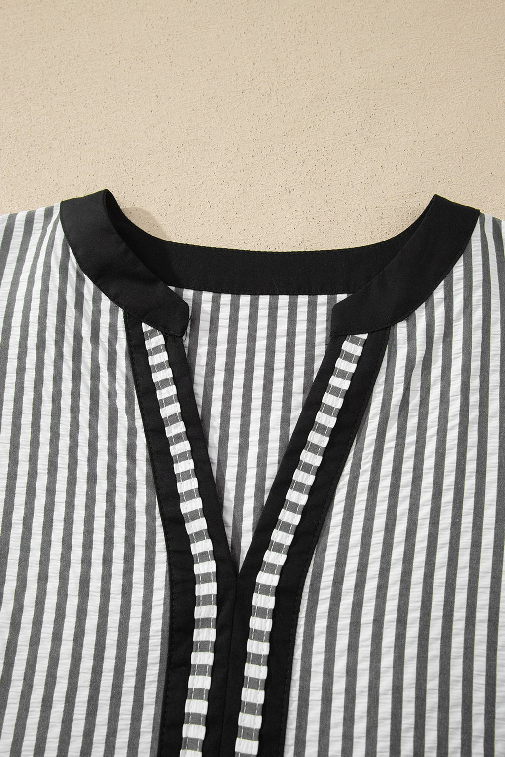 Stripe Contrast V-Neck Flutter Sleeve Midi Dress