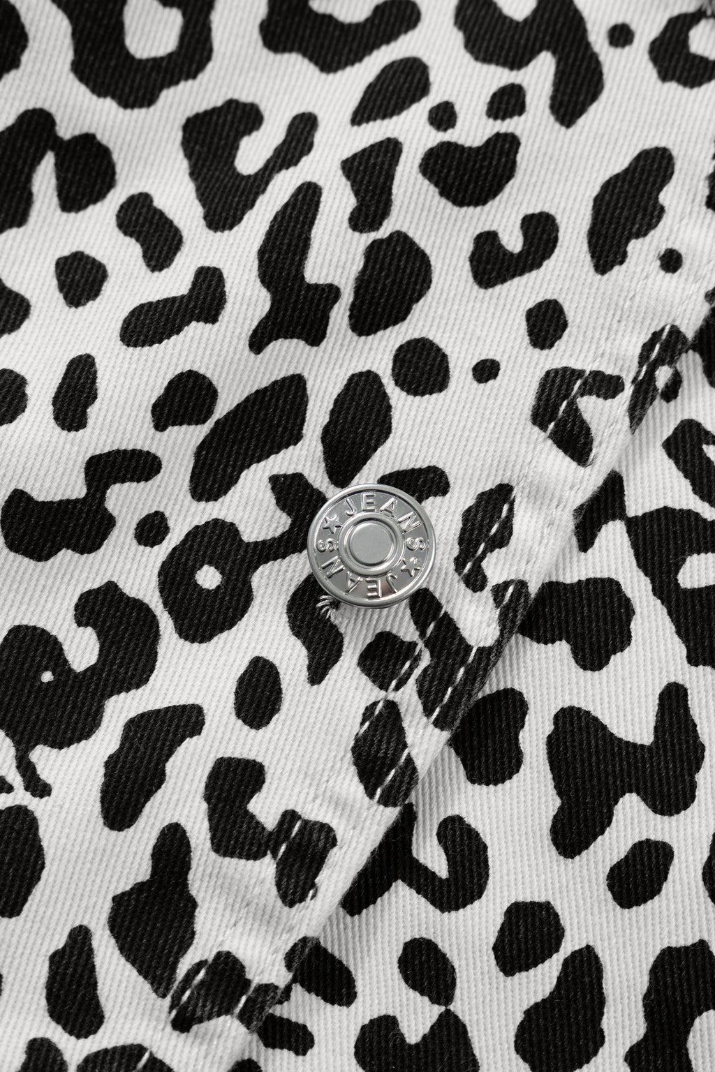 Leopard Denim Buttoned Overlap Shorts