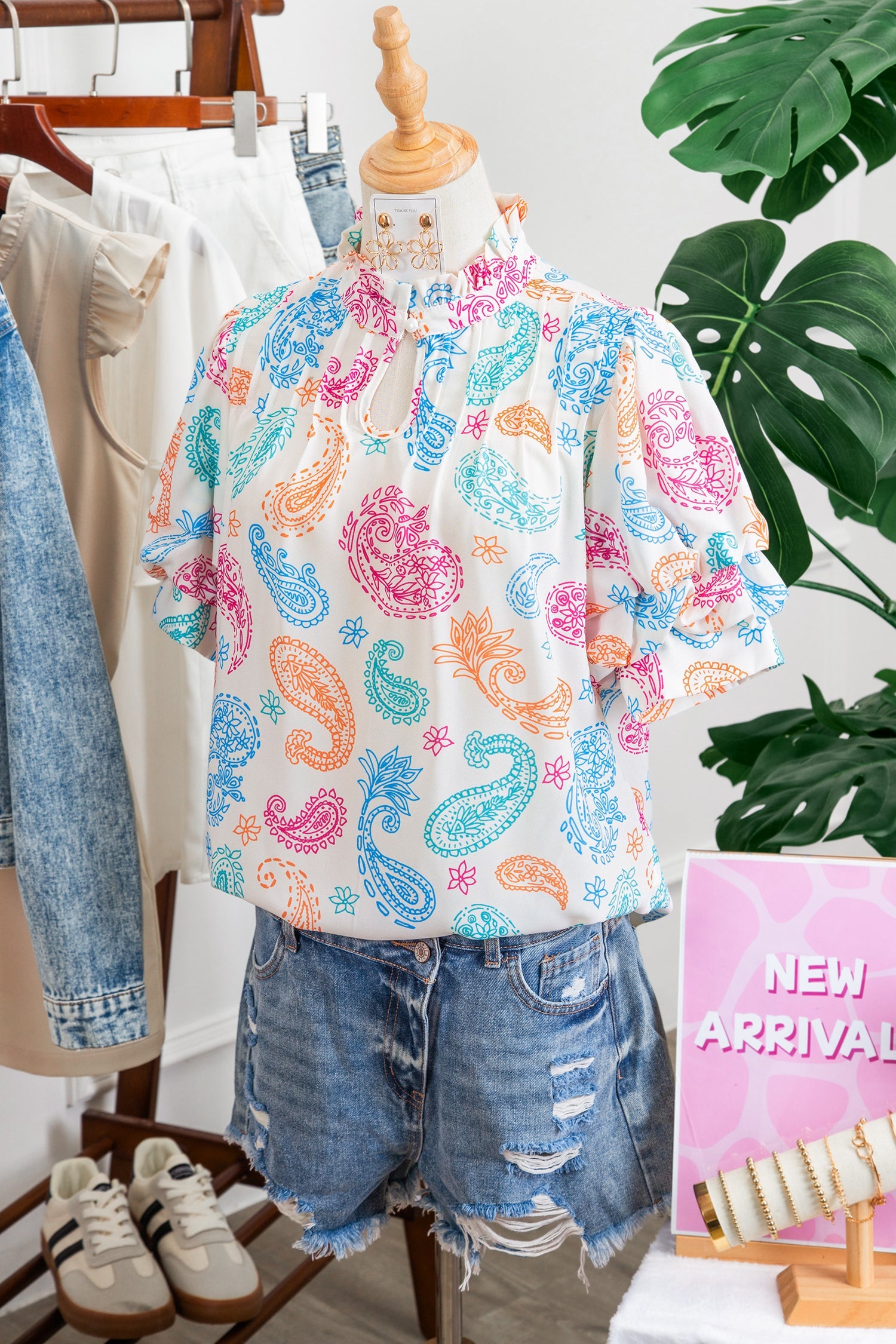 Paisley Button Keyhole Puff Sleeve Blouse