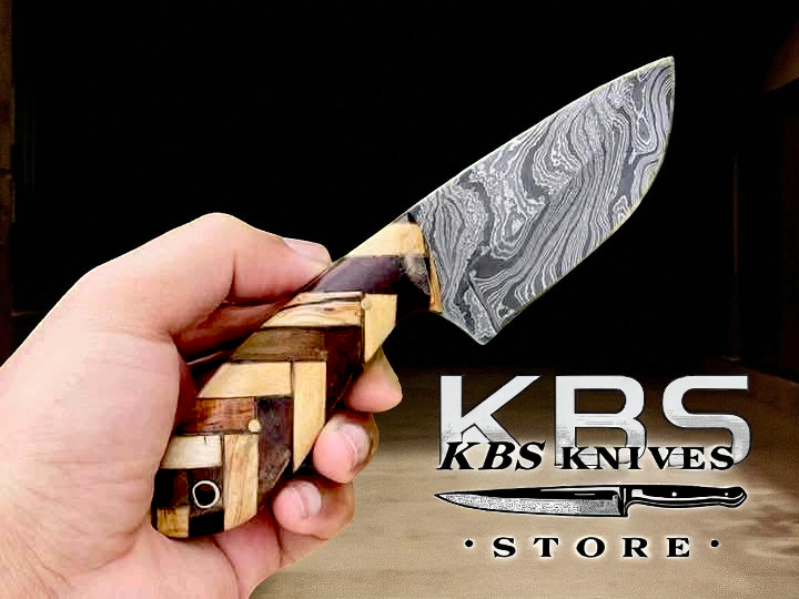 Best Damascus Skinning Knife for Deer – 8" Rosewood