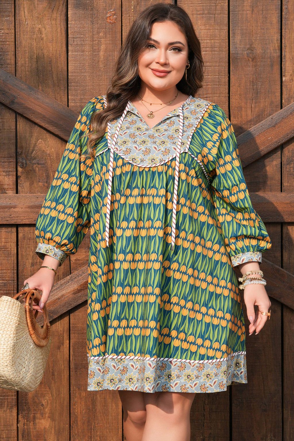 Plus Size Floral Stripe Trim 3/4 Sleeve Mini Dress