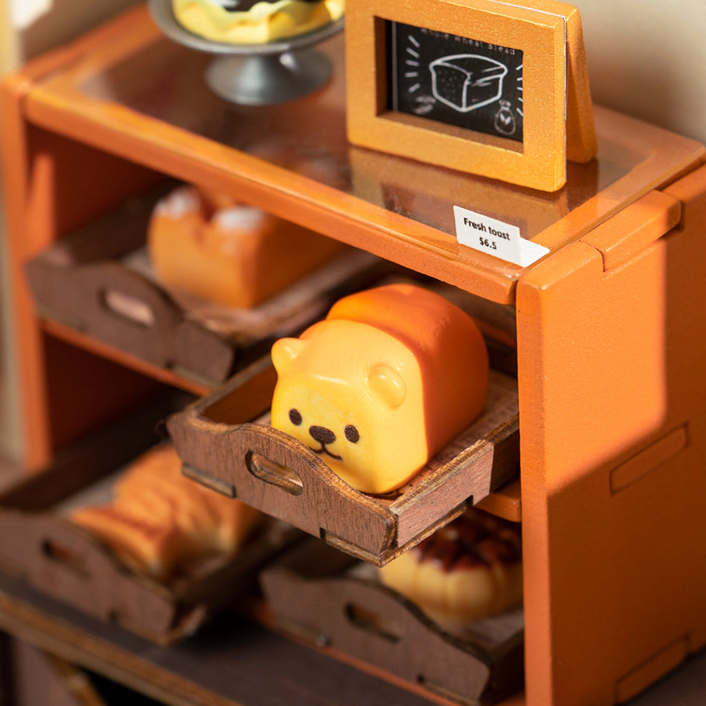 Rolife Becka's Baking House DIY Miniature Dollhouse – 3D Wooden Craft Kit