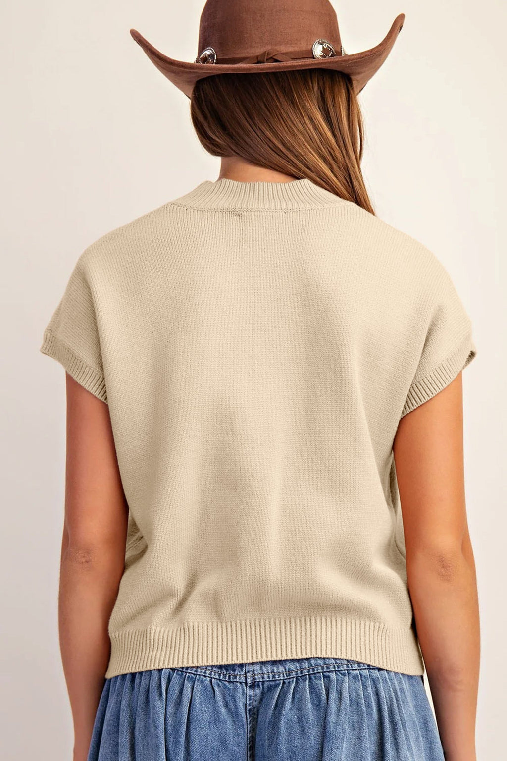 Western Corded Horseshoe Mock Neck Short Sleeve Sweater