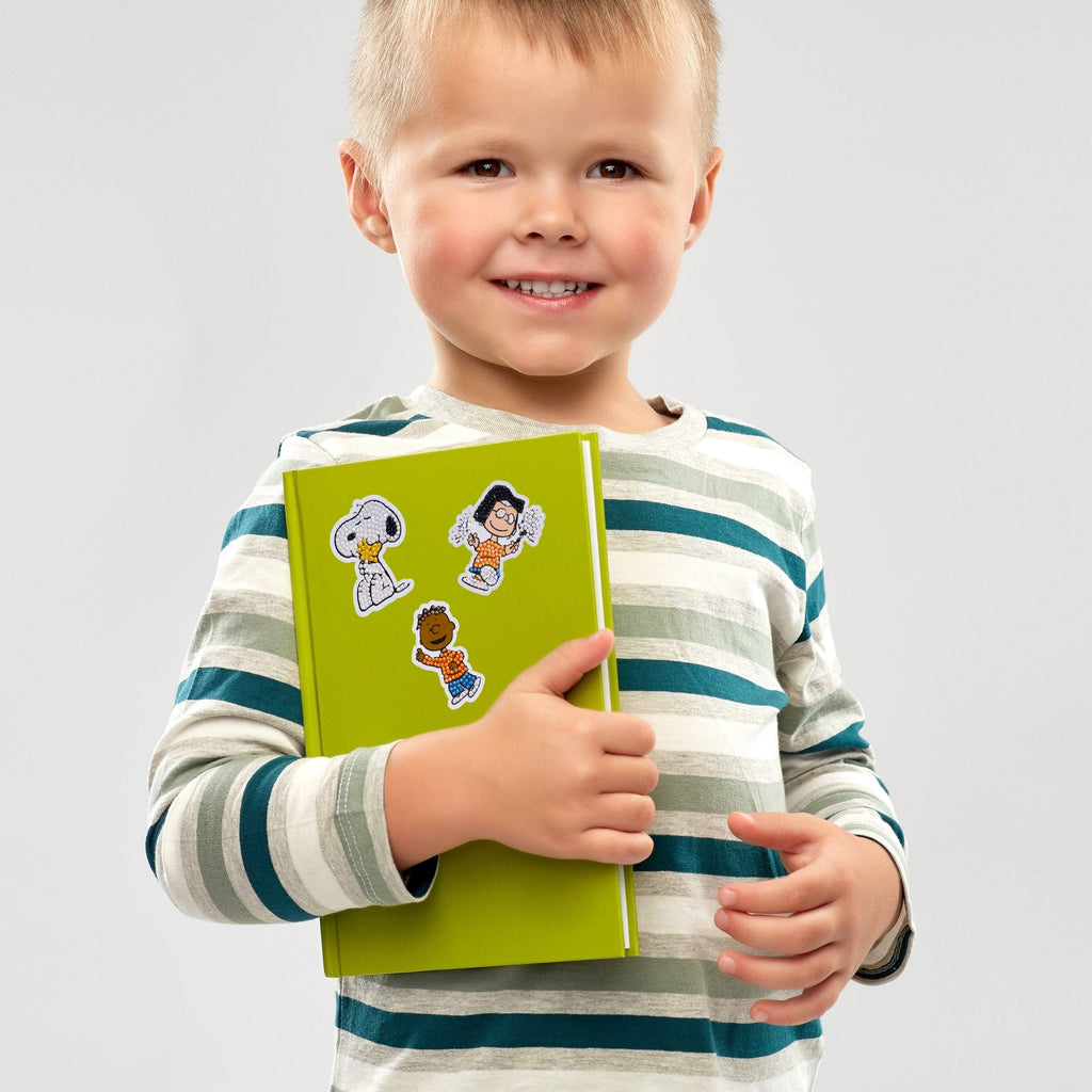 Diamond Art Club – Peanuts™ Diamond Painting Stickers (10-Pack)