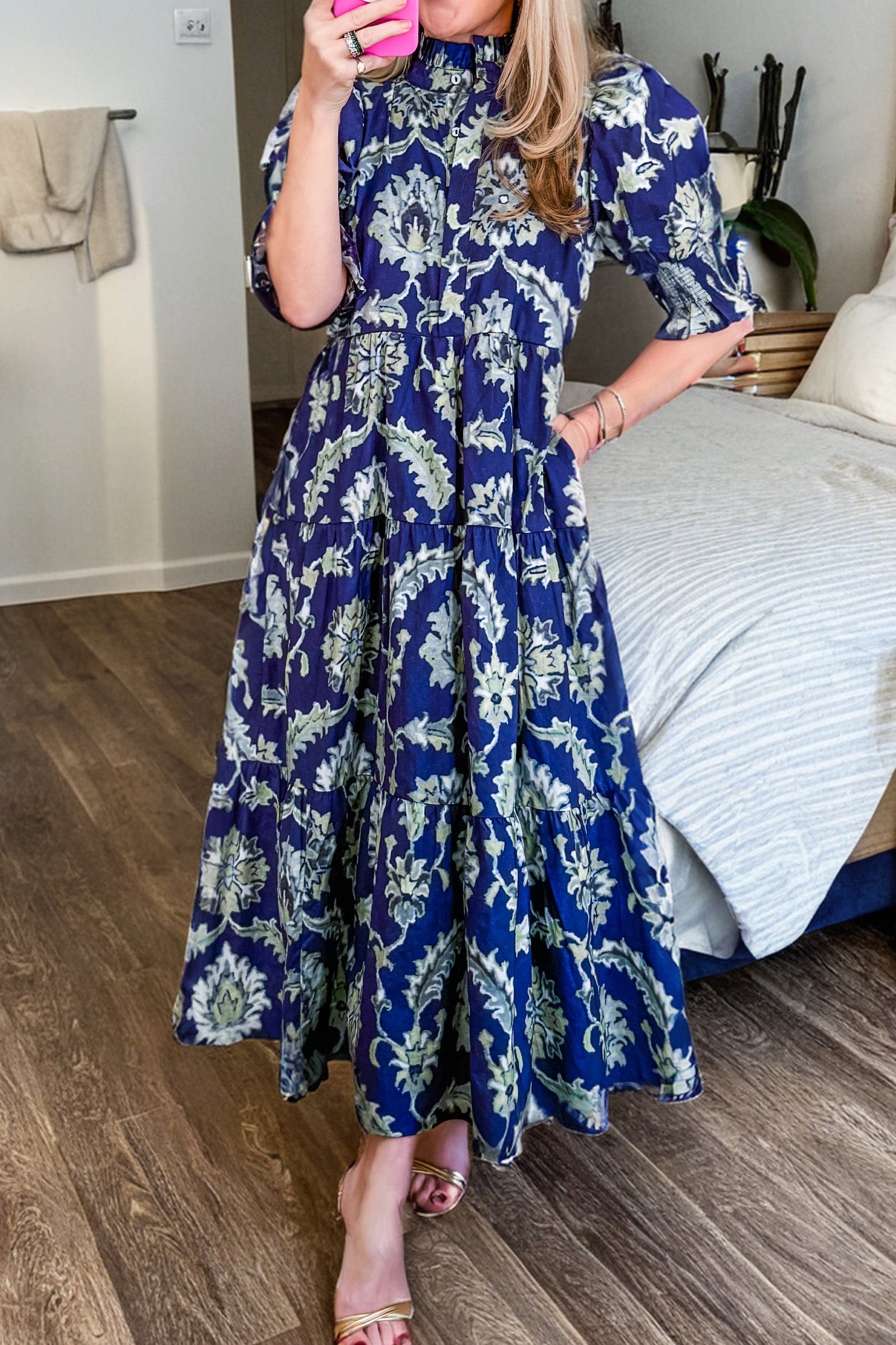 Wild Floral Frilled Collar Half Sleeve Dress