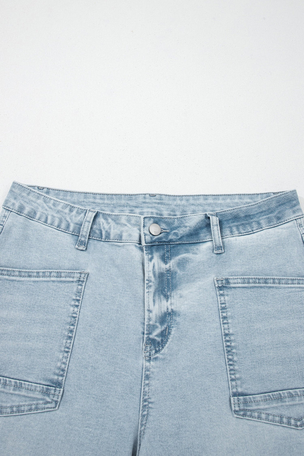 Frayed Hem Cropped Straight Leg Jeans