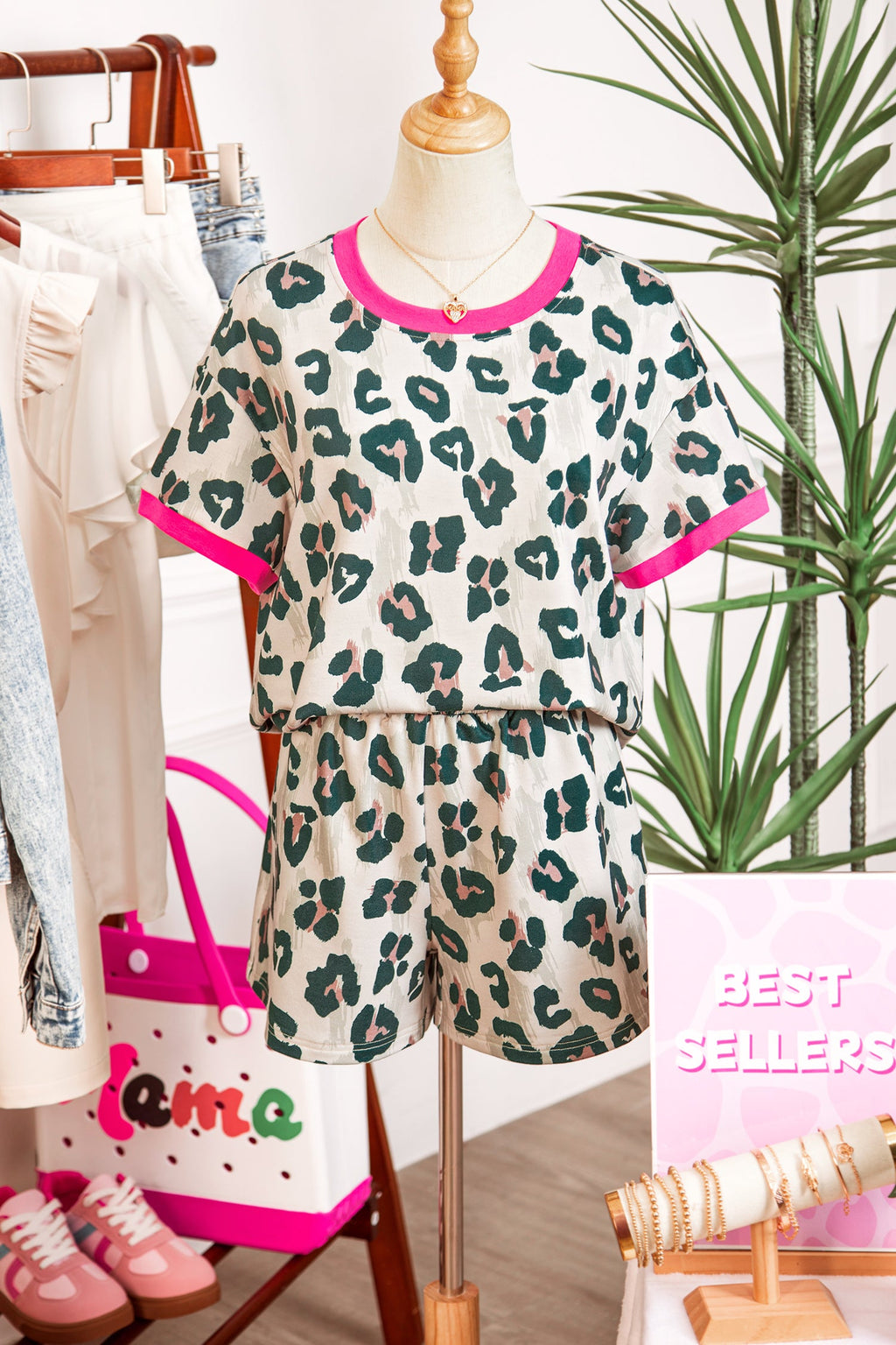 Leopard Contrast Trim Top & High Waist Shorts Set