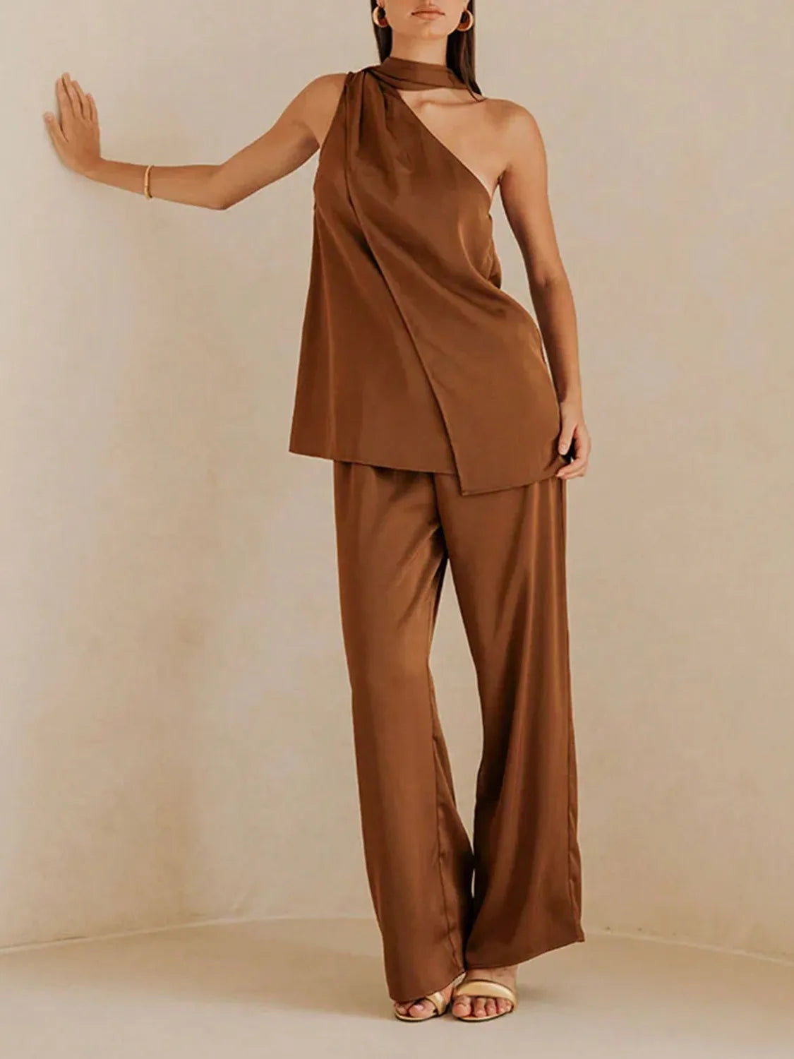 Single Shoulder Top and Pants Set (see size guide under more details)