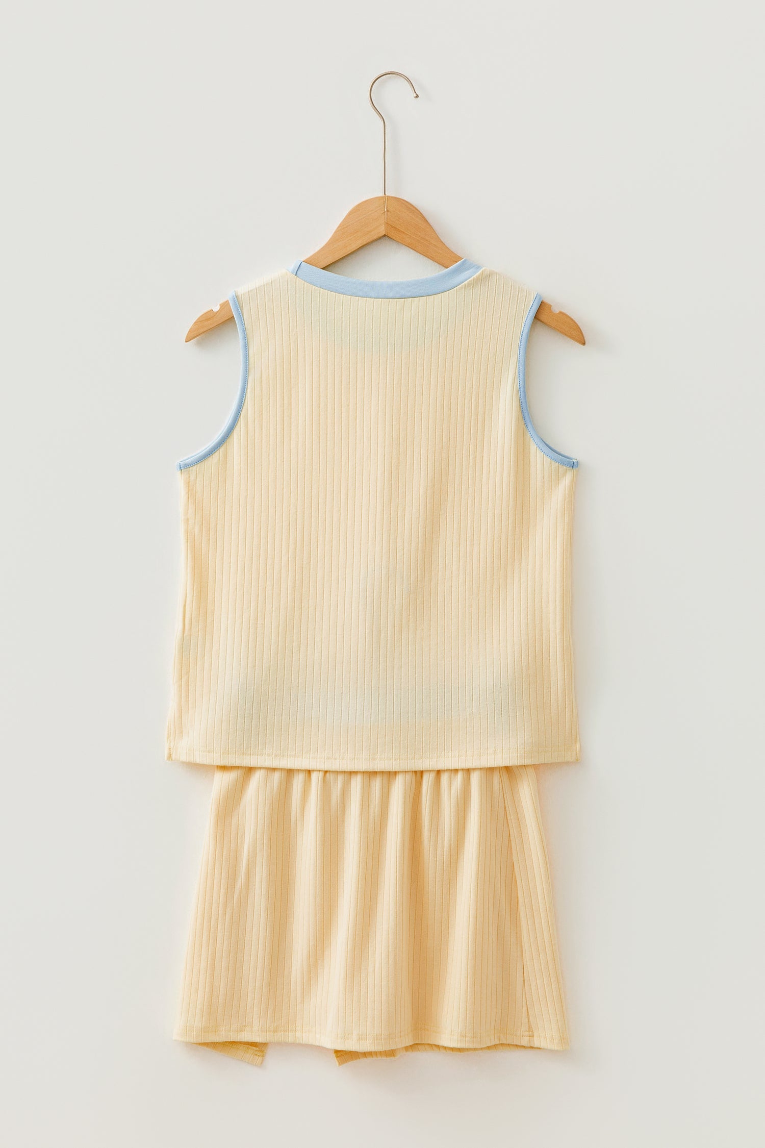 Contrast Trim Ribbed Tank & Split Skort Set