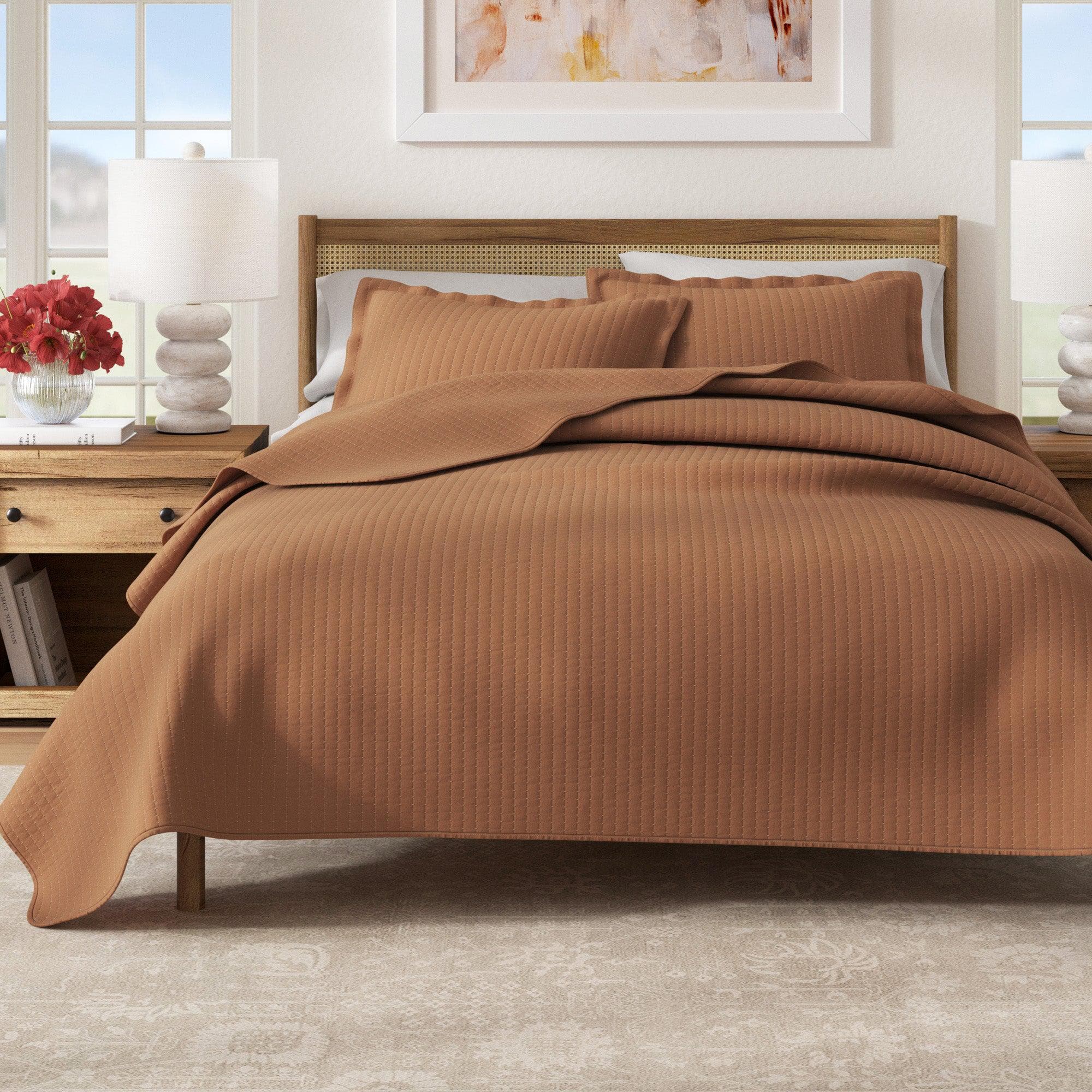 3-Piece Solid Quilt - Alicia Collection