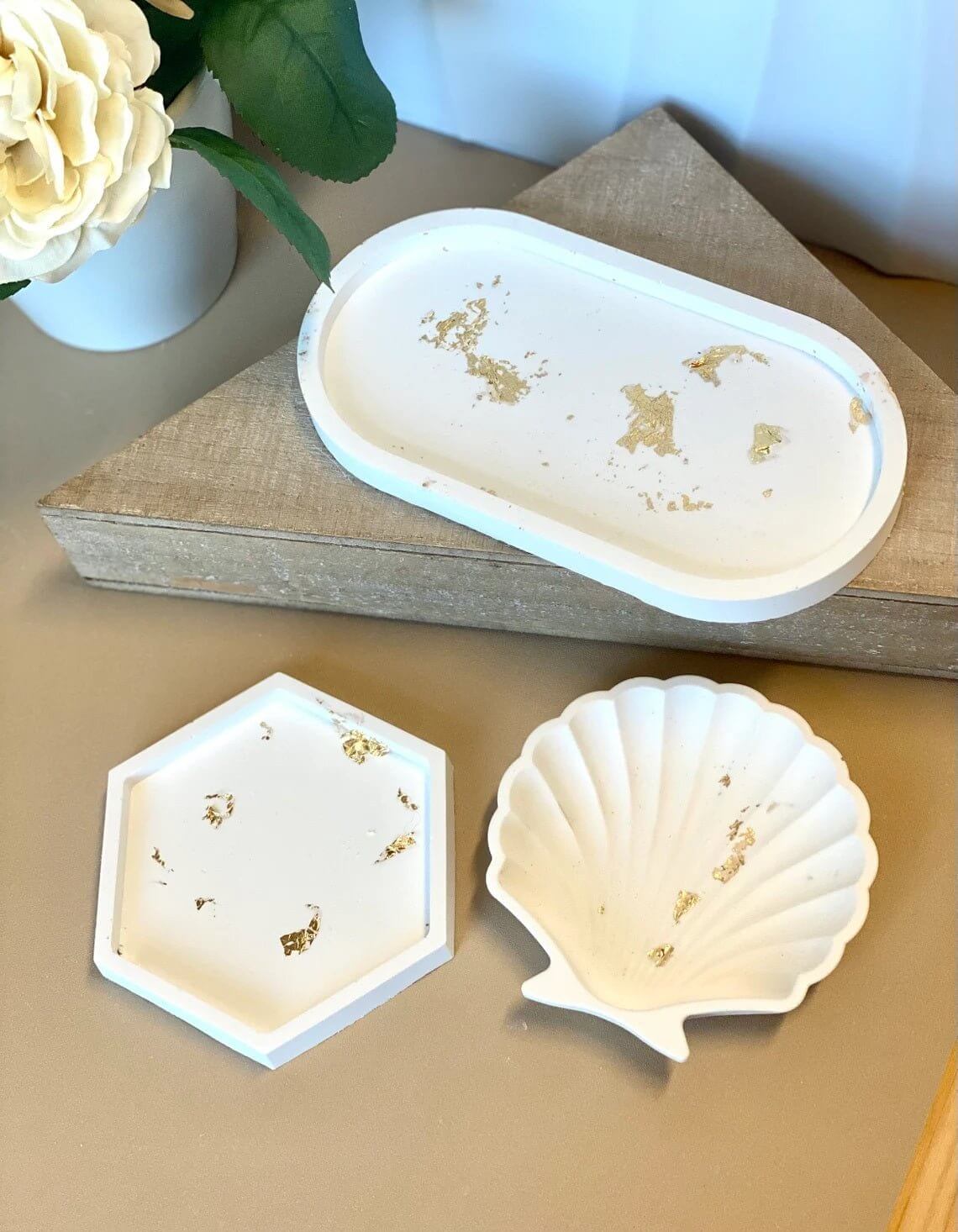 Handmade Jesmonite Tray - Stylish Modern Decorative Organizer for Home and Office