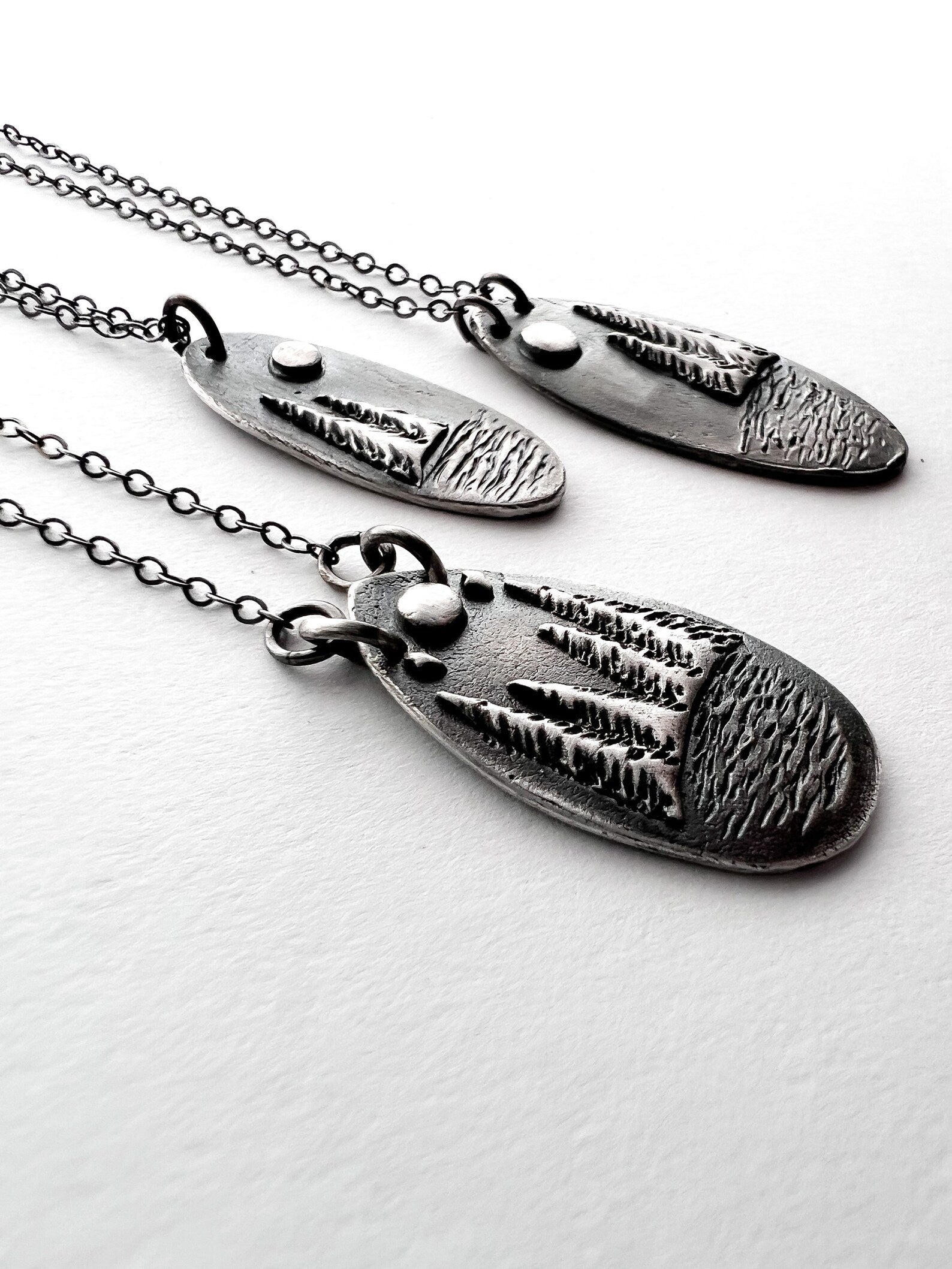 Full Moon Lake Necklace Small